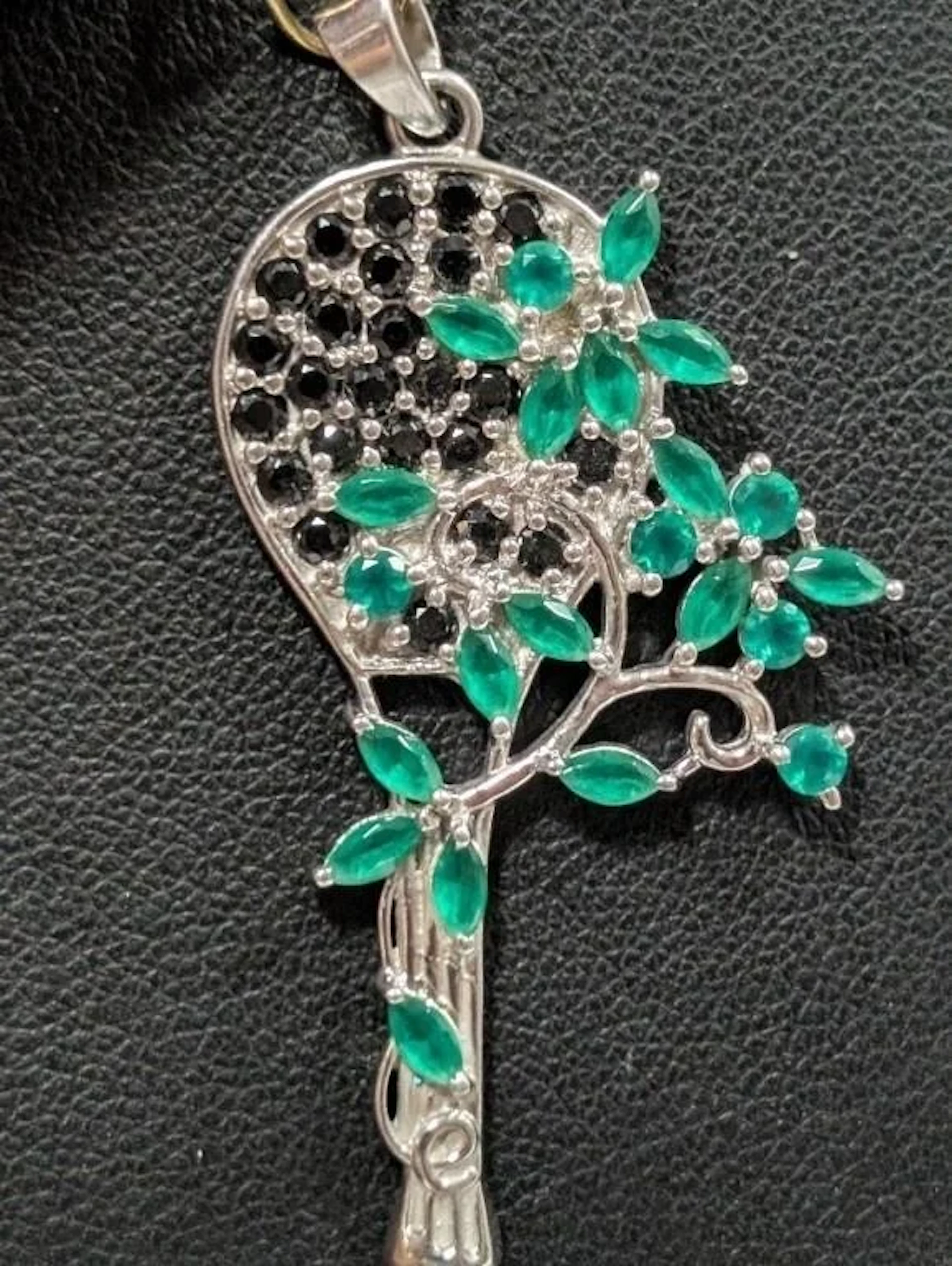 $130, Silver(5.2g), Black&green OnyxPendant, appra