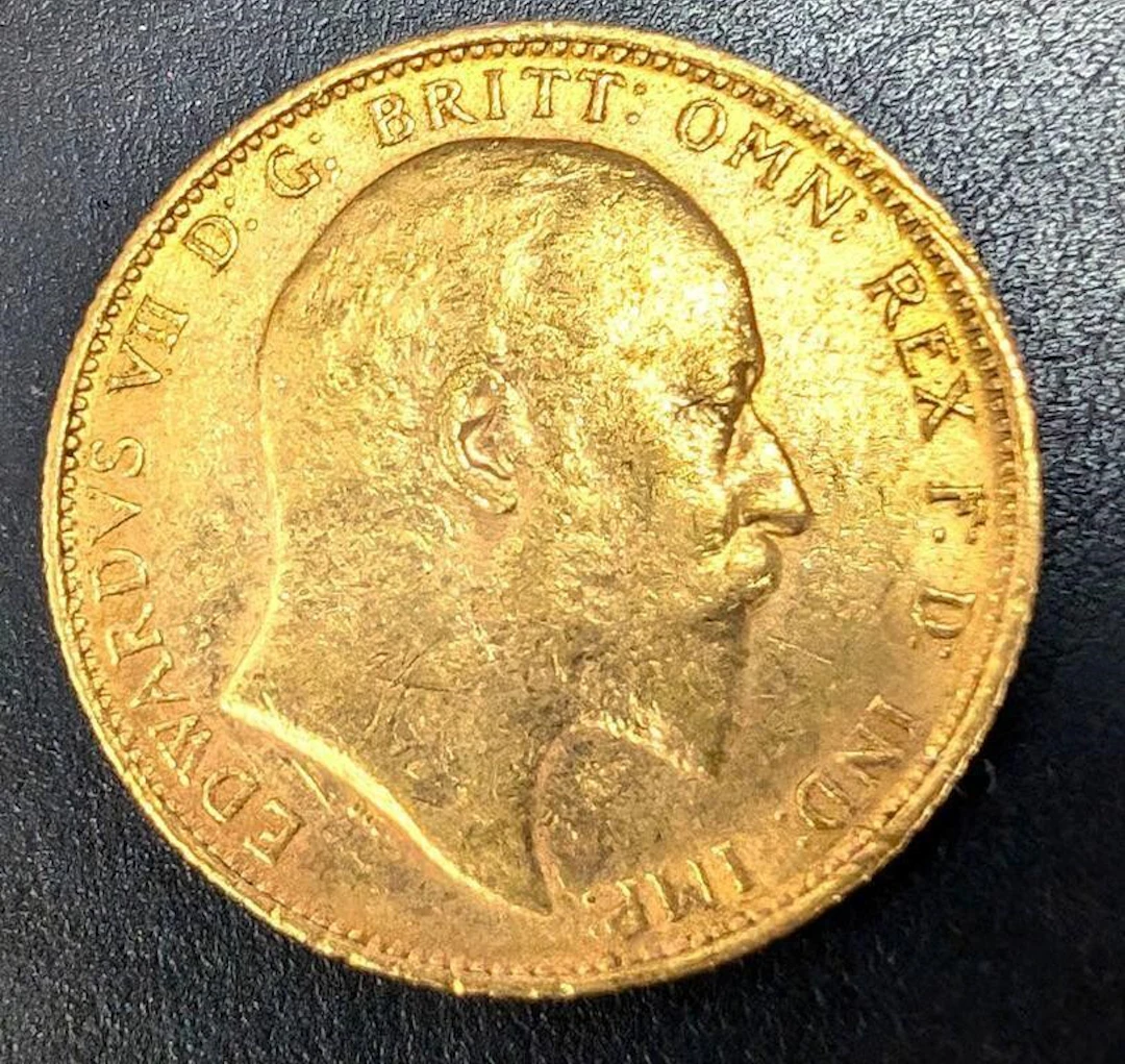 ., 22k(8g), 1904 sovereign coin, MSRP .