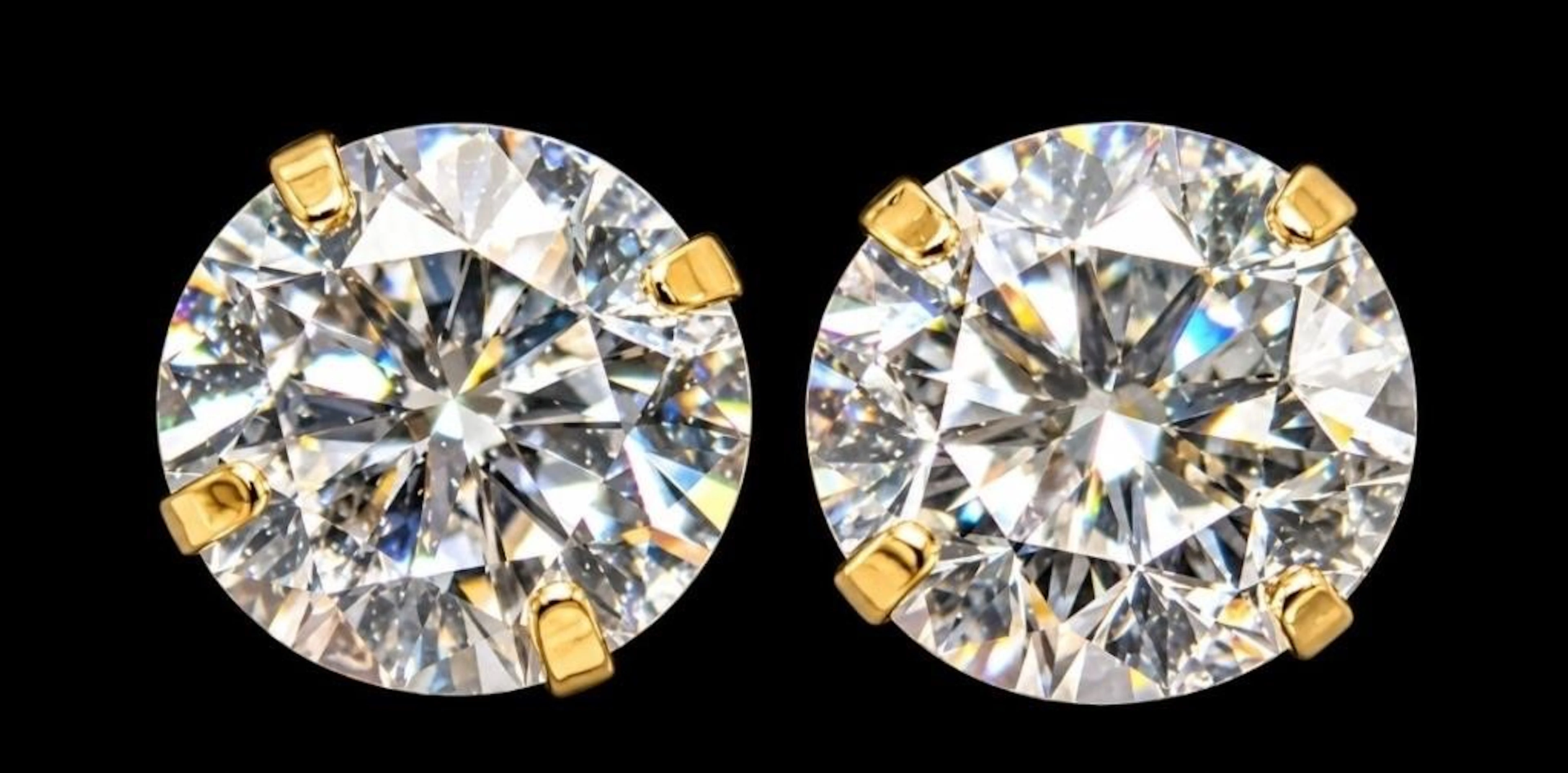 $1300, 14k(0.4g), lab diamond (0.84ct)earring, ret