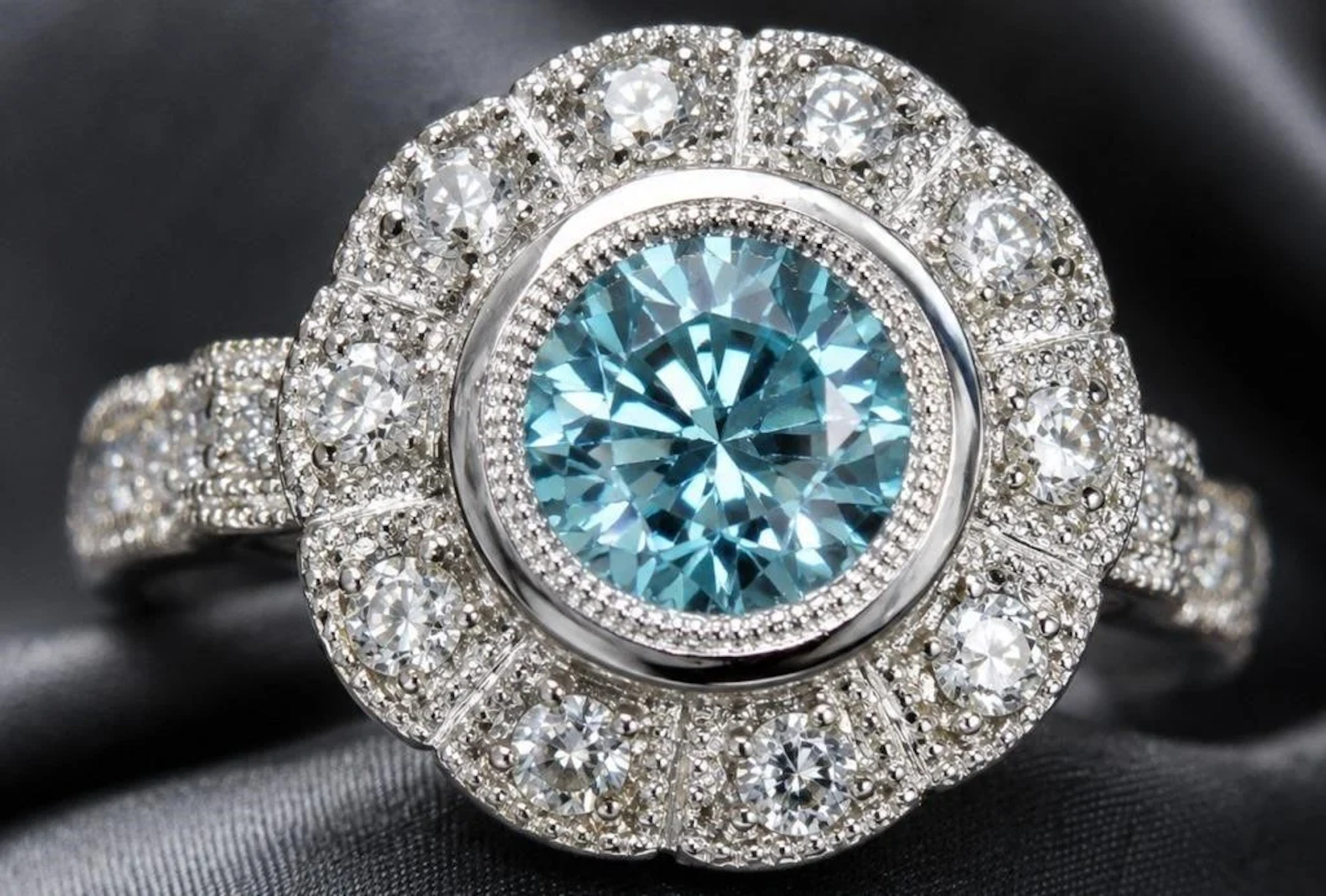 $440, silver(7.39g), blue topaz (1ct) ring, retai