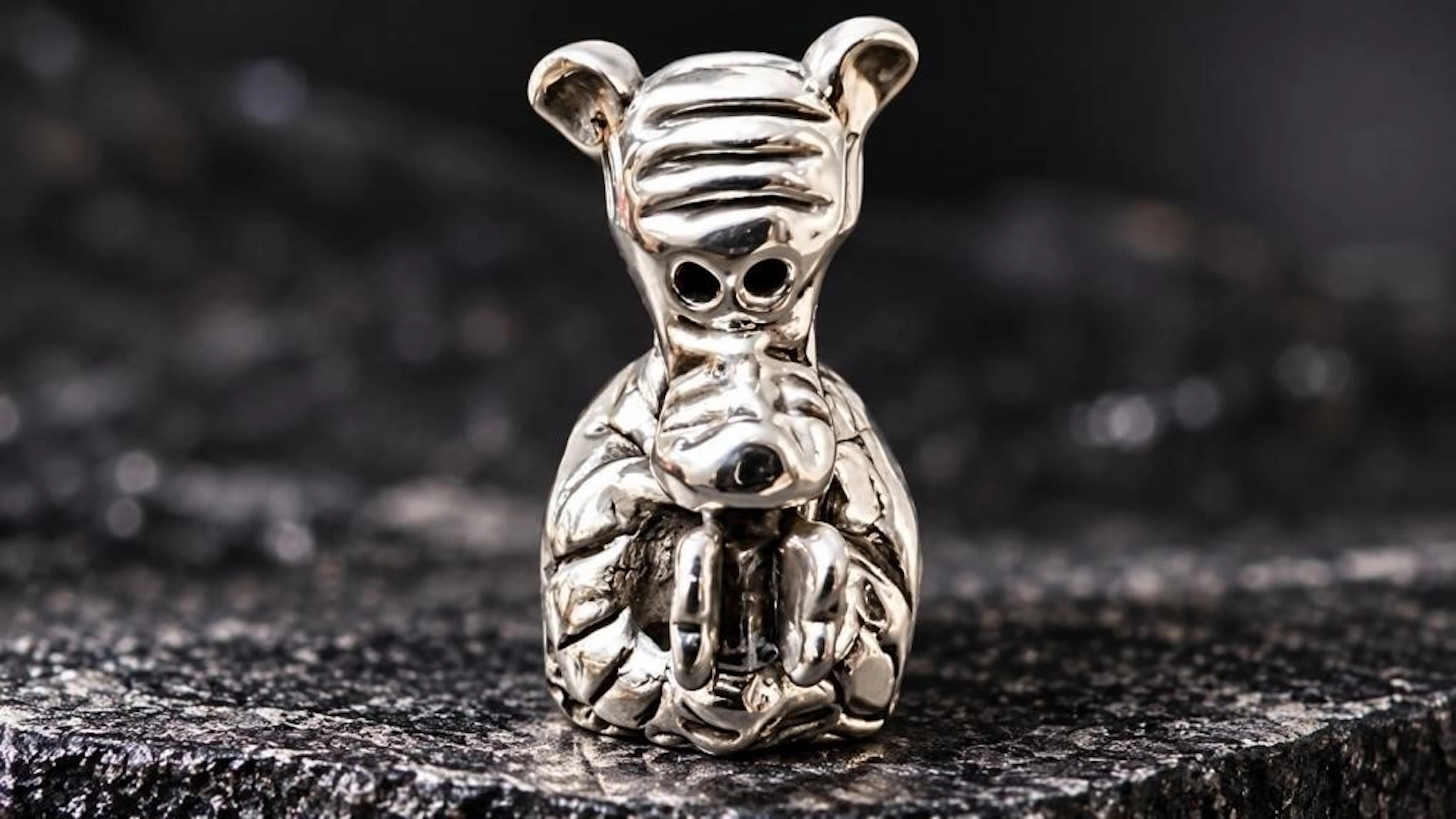 $66, Silver(3.29g), bead, appraised/retail value $