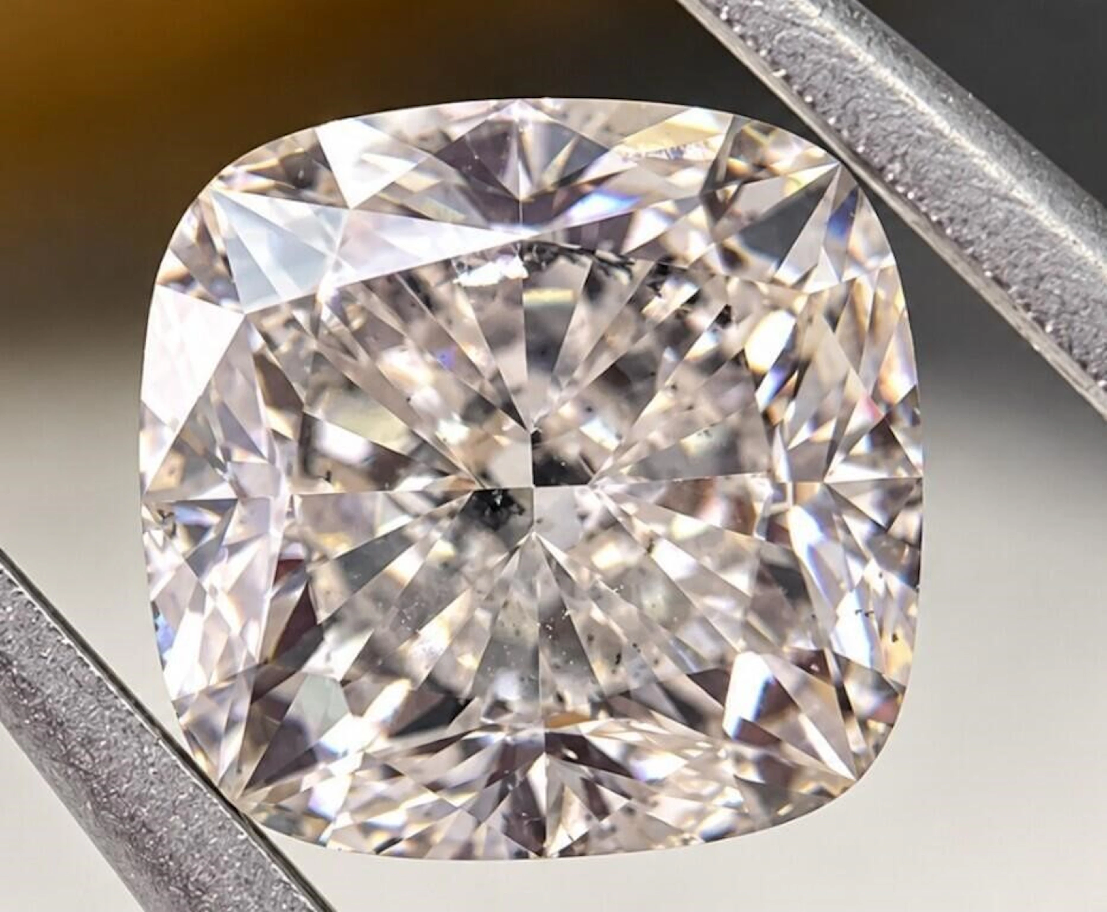 $5835* GIA Certified, natural diamond 1.01ct.CUSHI