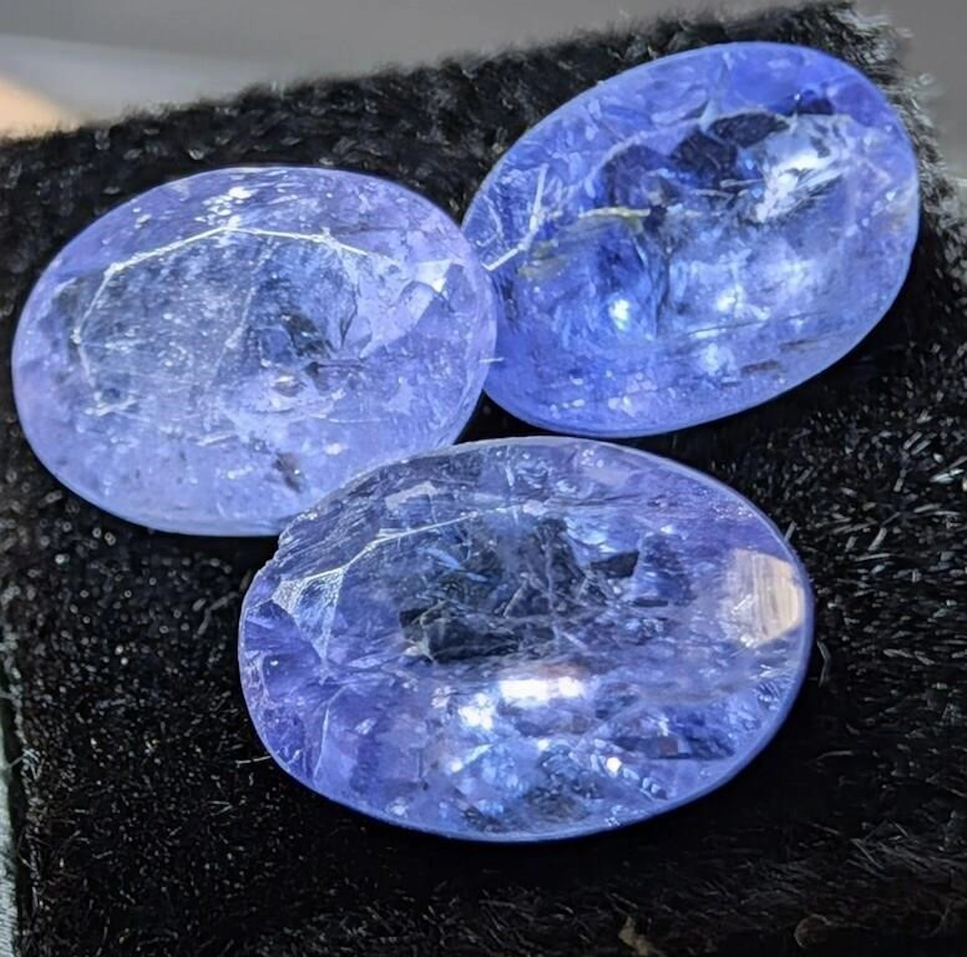$60, Genuine Tanzanite (app 2ct)Gemstone, appraise