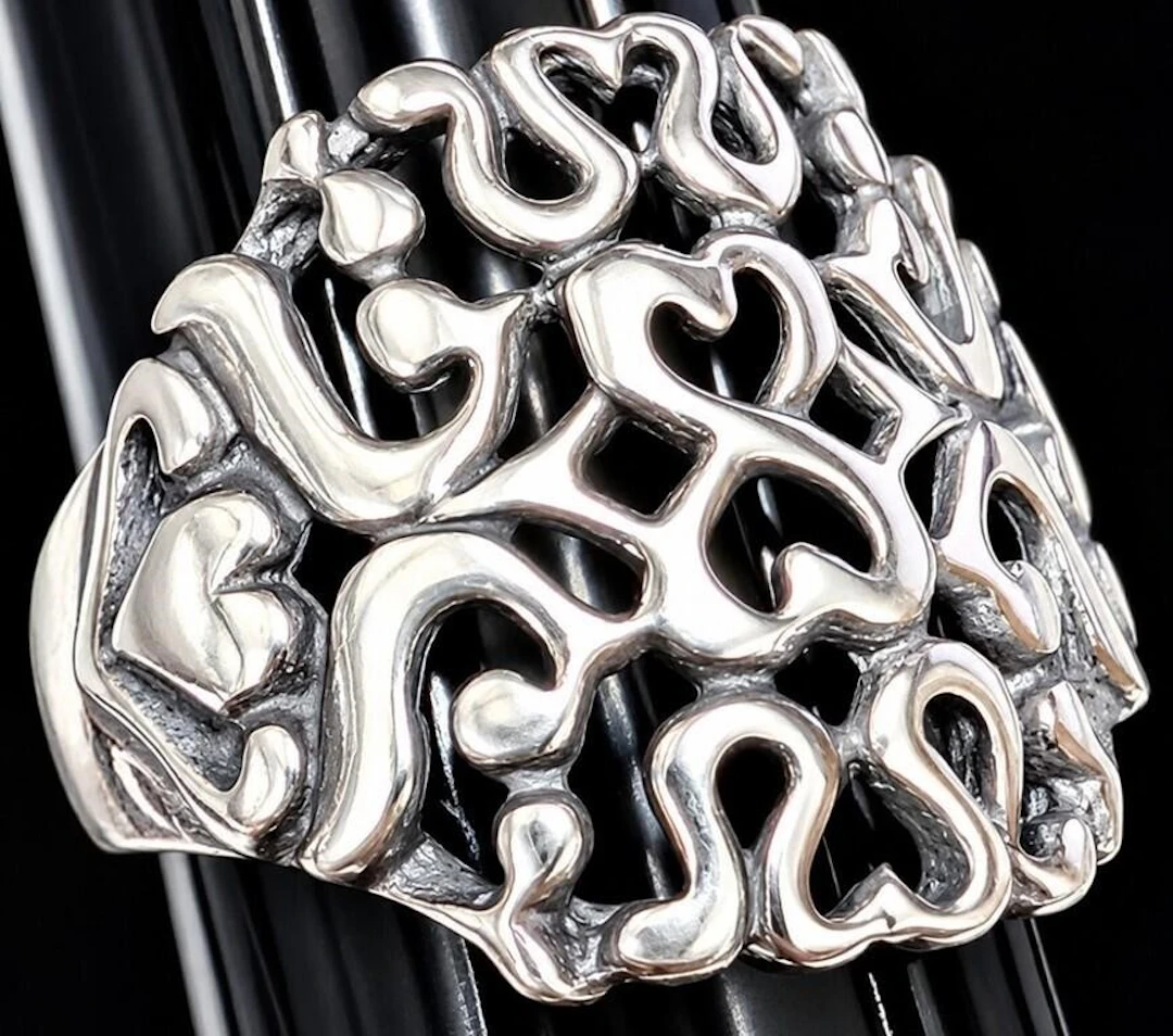 $180, silver(6.1g), ring, retail value $180