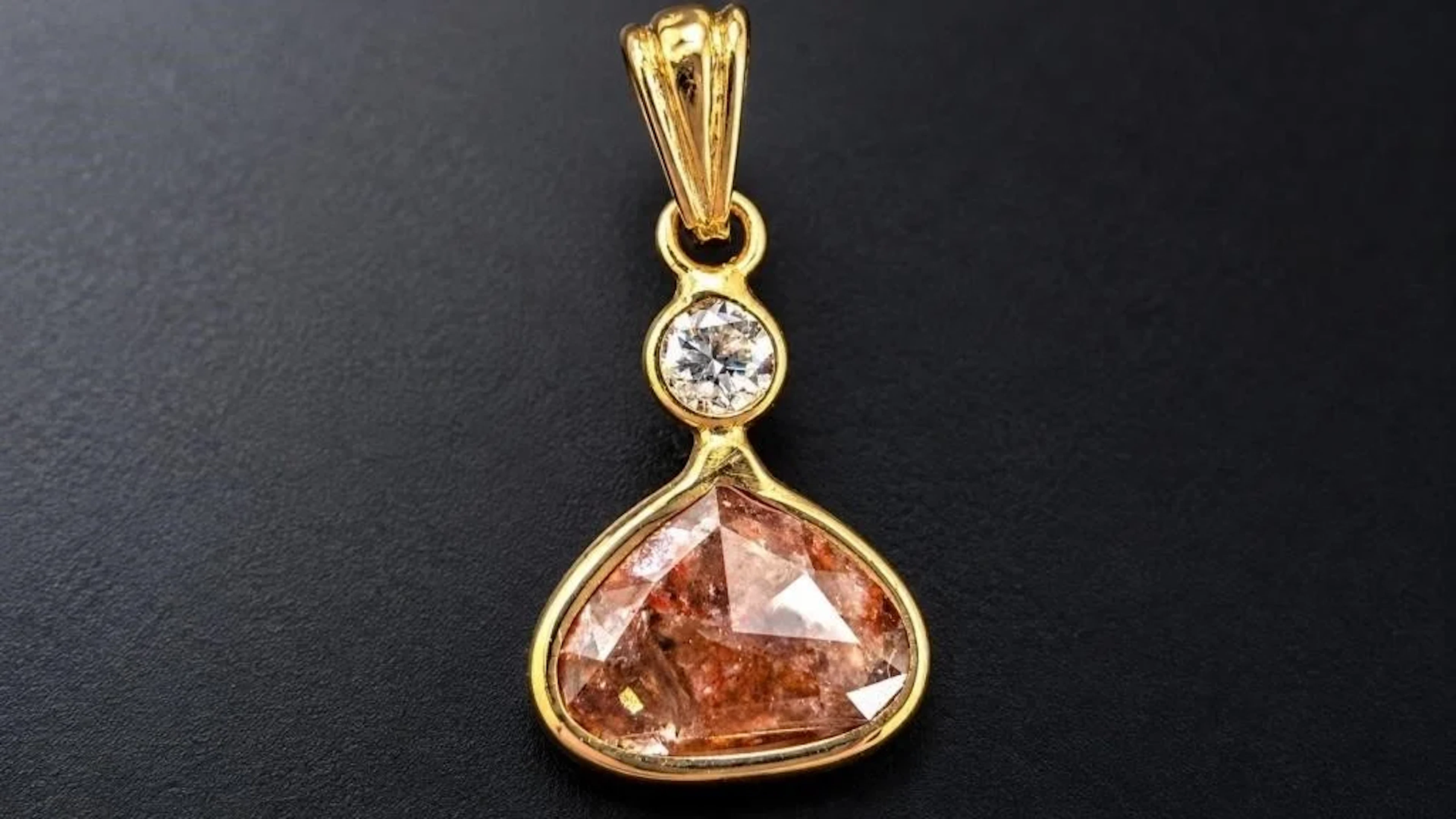 $2700, 14k(0.67g), natural color diamond (1.5+0.