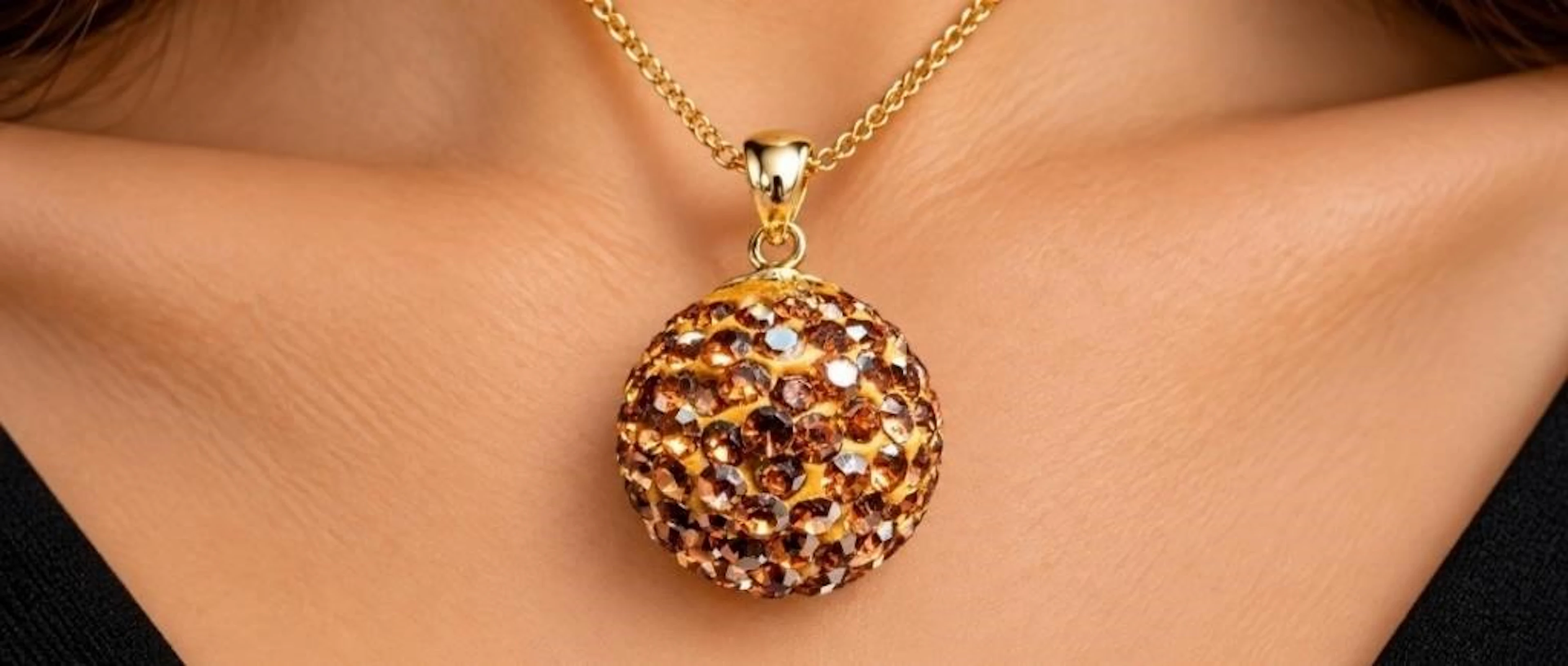$60, (2g), crystal ballpendant, retail value $60