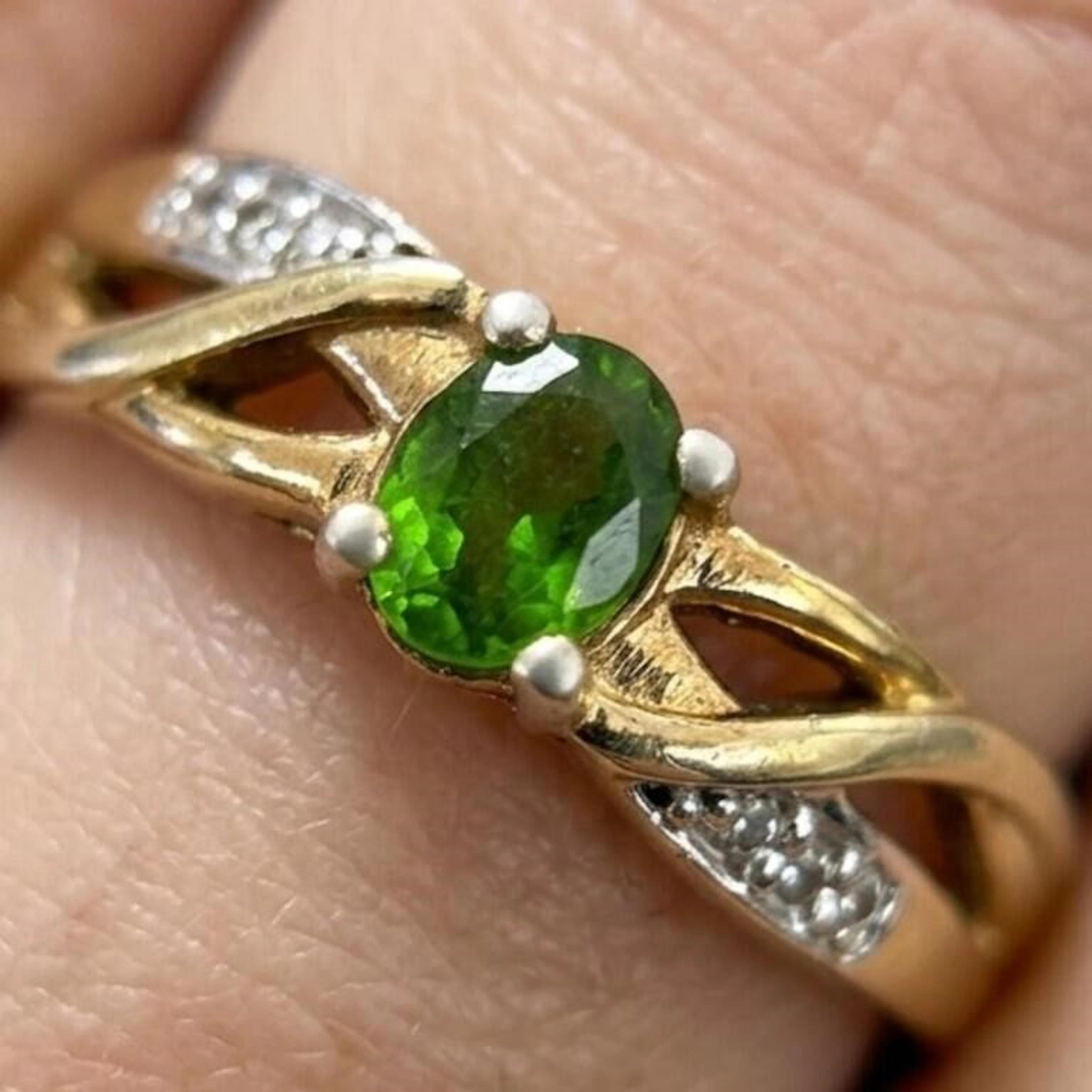 Gold-Plated Silver 3.85g Green Sapphire 0.45ct Rin