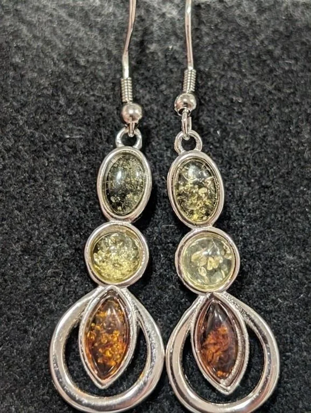 $110, Silver(4.06g), amberEarring, appraised/retai