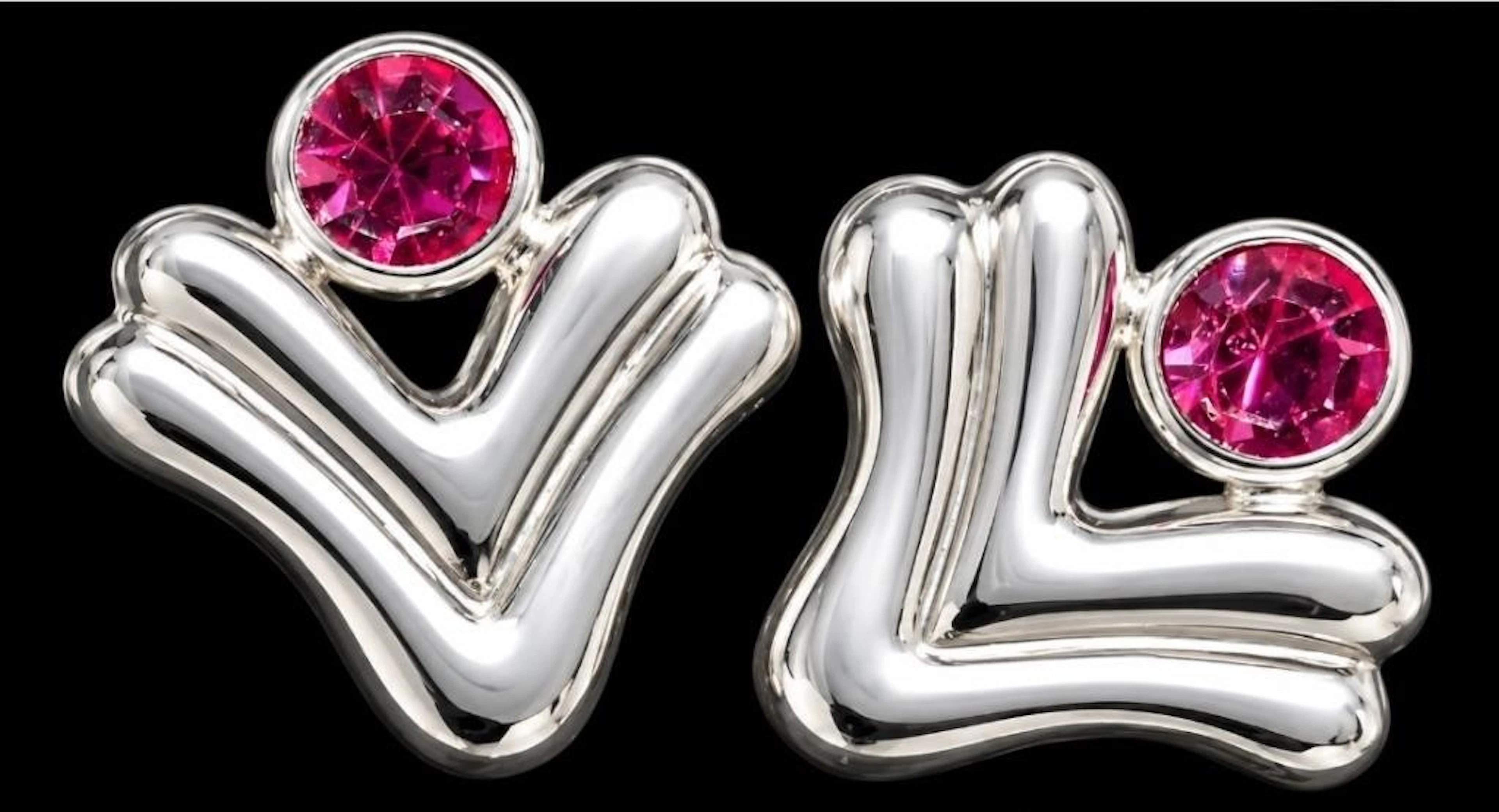 $100, silver(1.9g), earring, retail value $100