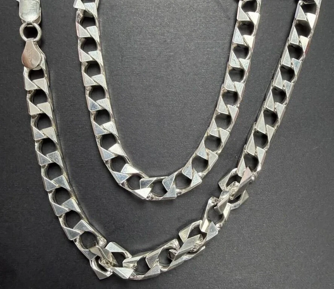 ., s/s(48.79g), necklace 21", retail value .