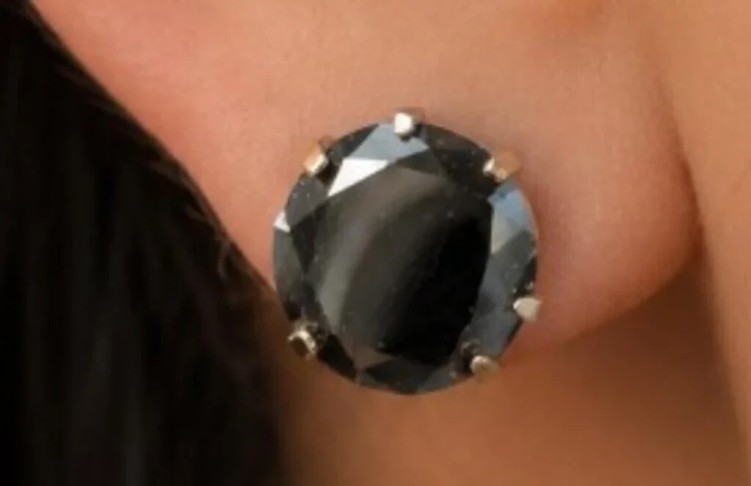$1200, 14KBLACK DIAMOND (1.55ct)EARRINGS, retail v