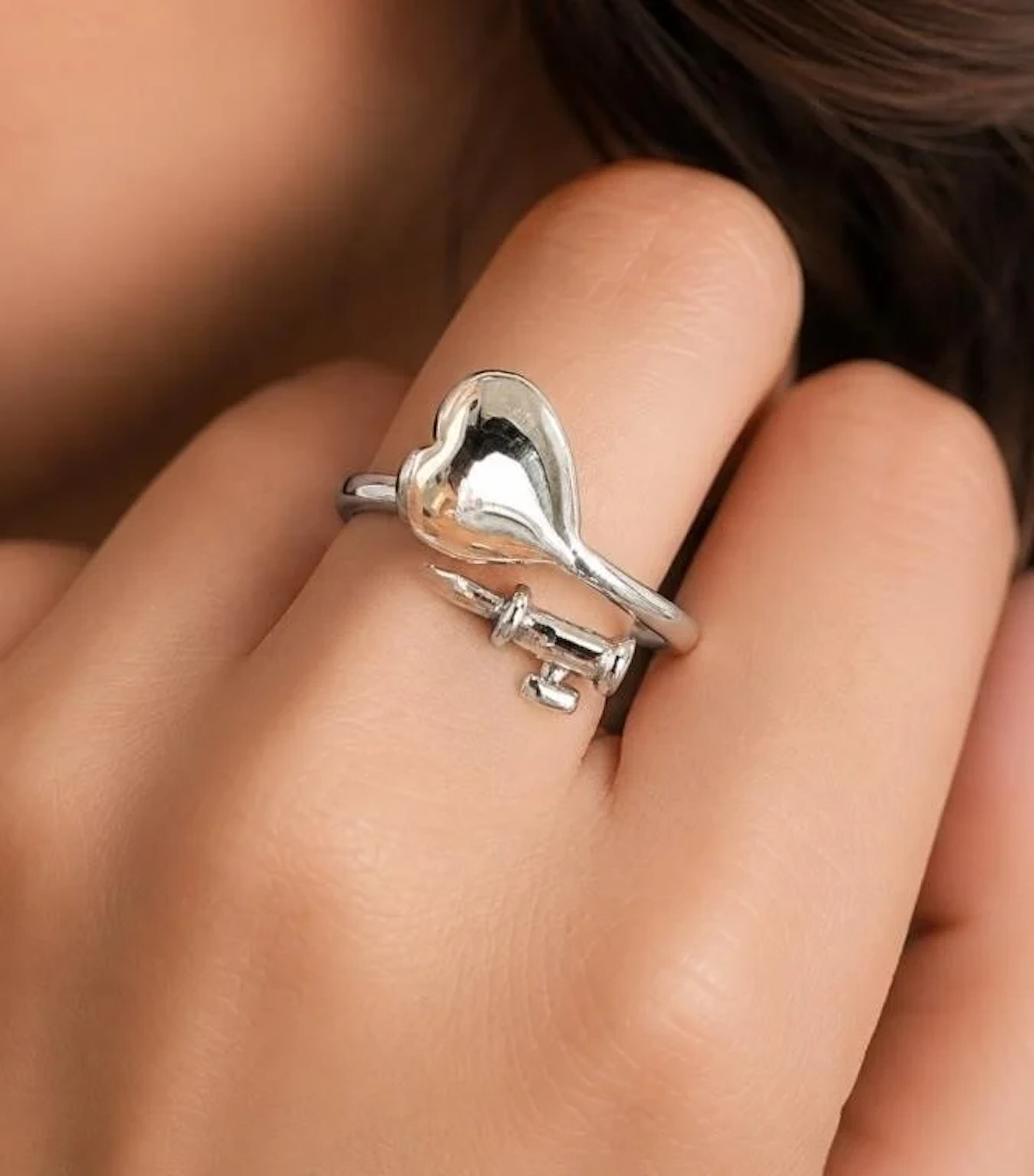 $120, Silver(4.12g), Ring, size 6, appraised/retai