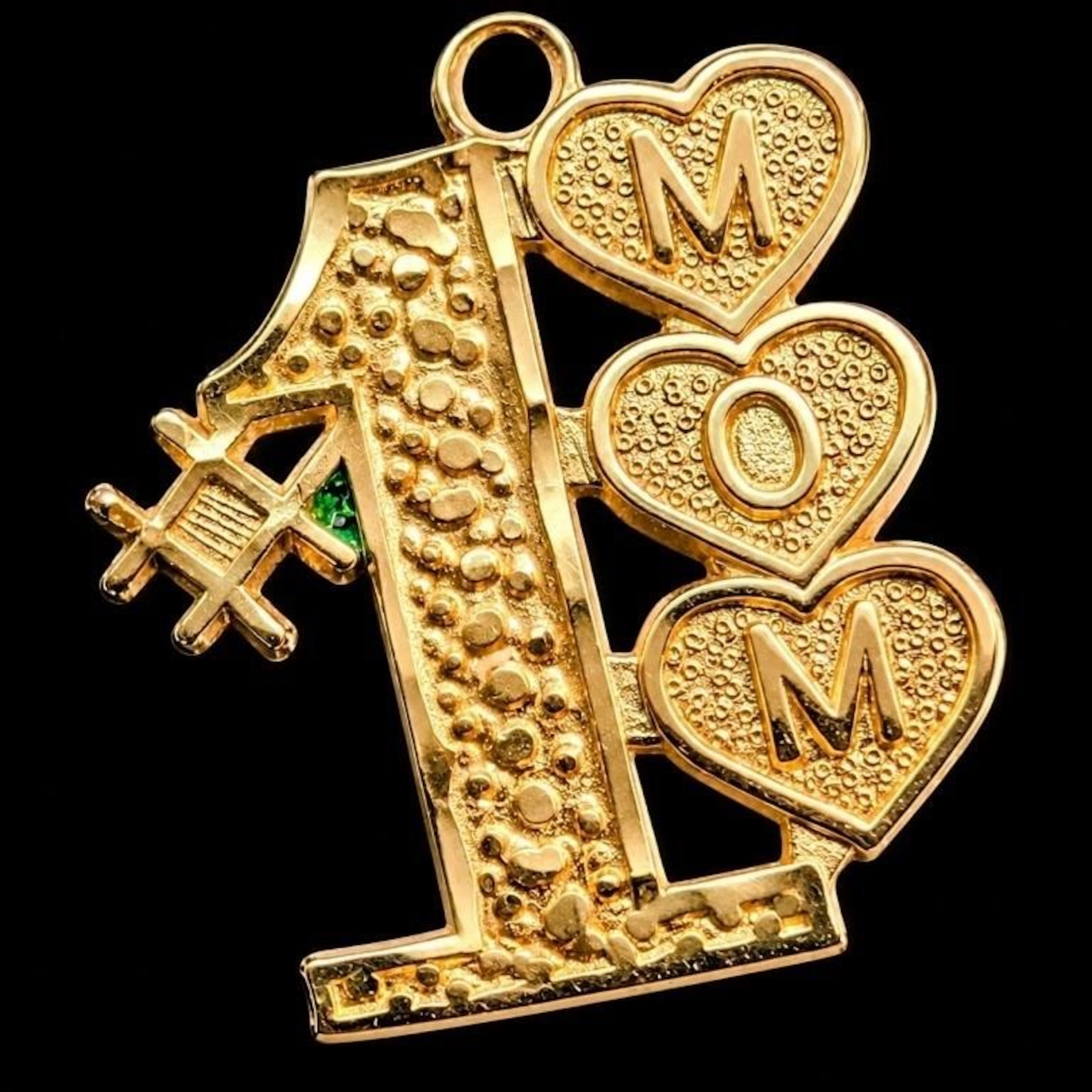 $650, 10k(0.9g), pendant, retail value $650