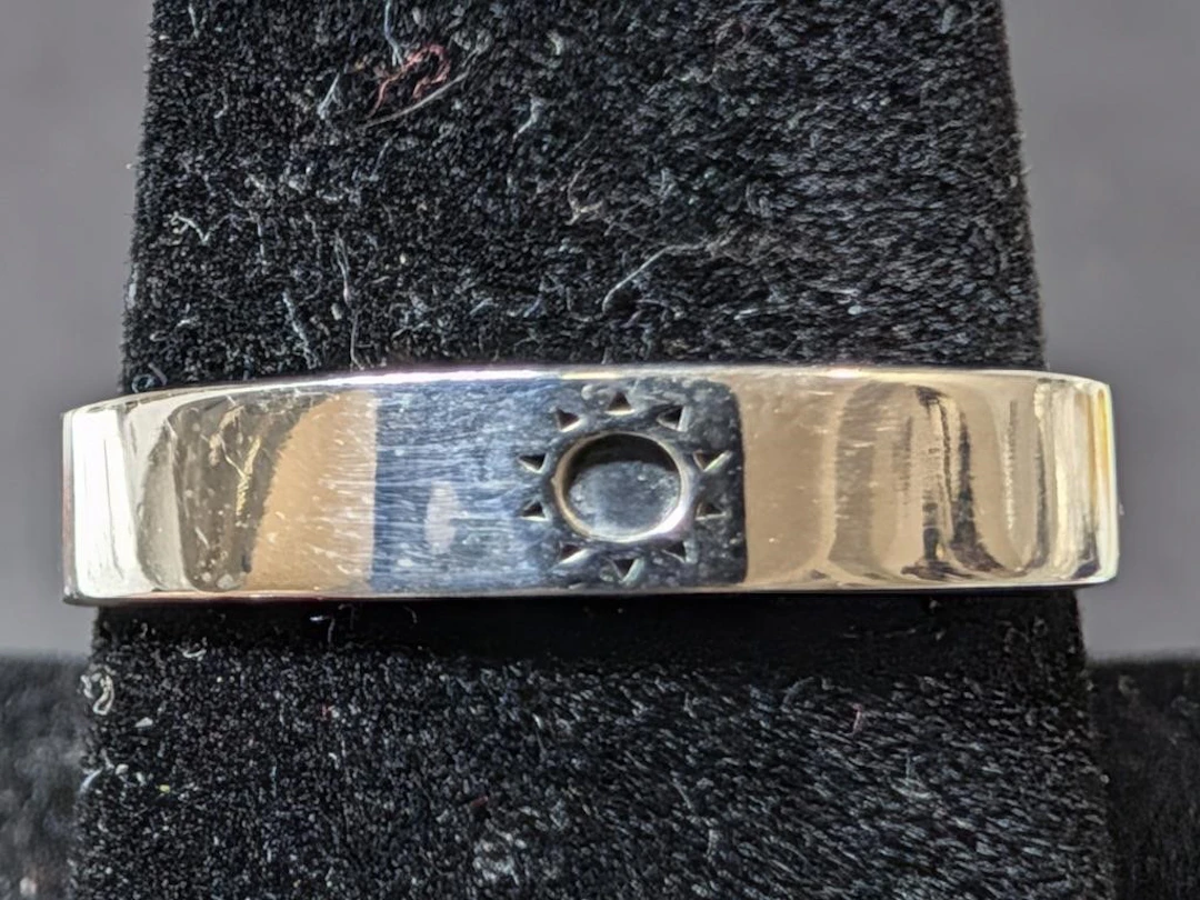 $50, Silver(2.53g), Ring, size 8.5, appraised/reta