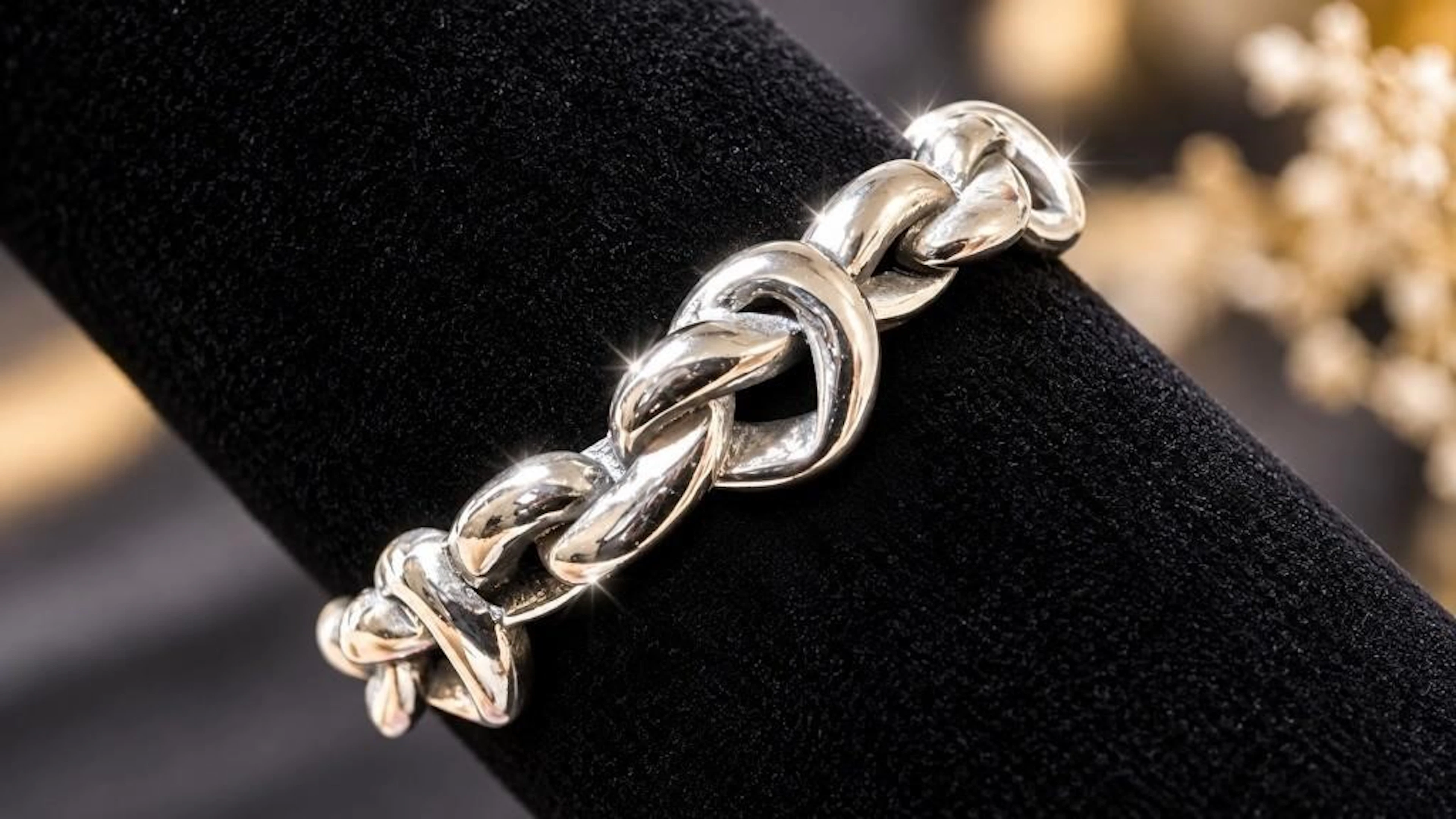 $40, SilverRing, size 5, appraised/retail value $4