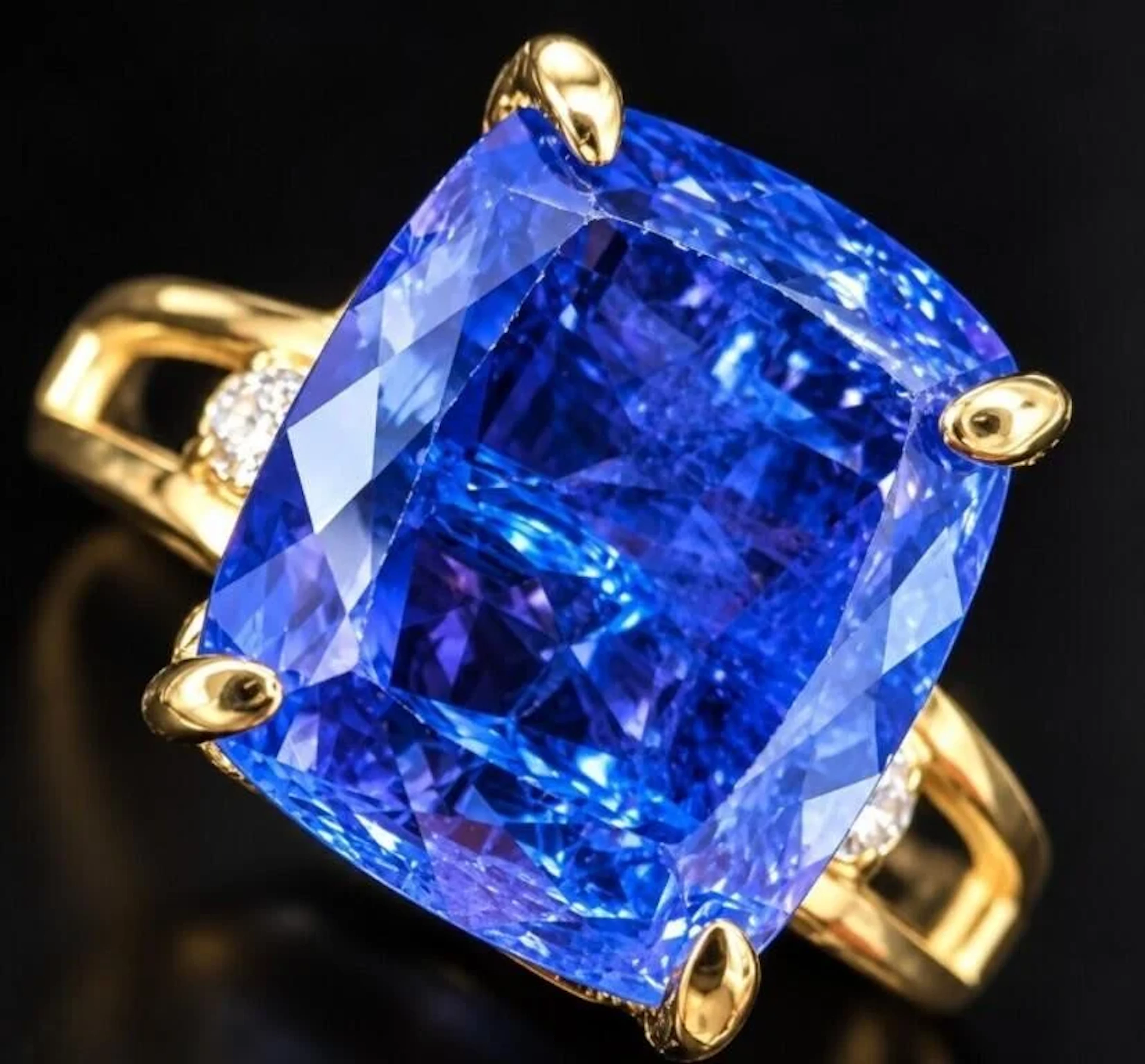 $4000, 10k(2.84g), tanzanite (5ct), lab diamond (0