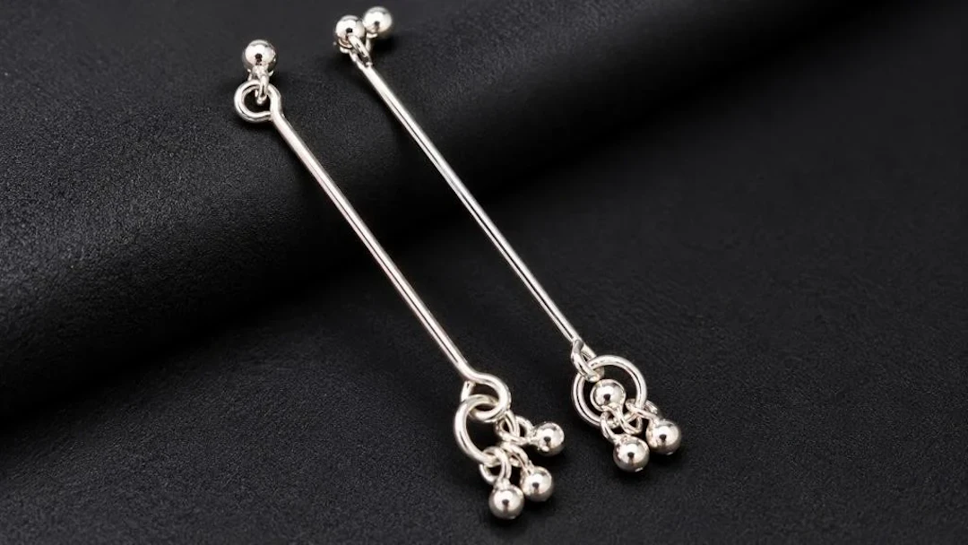 $30, silverearring, retail value $30