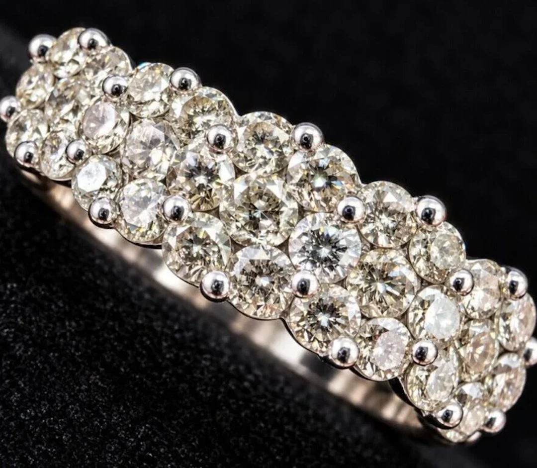 $8800, 14k(2.6g), diamond (1ct)ring, size 9.5, ret