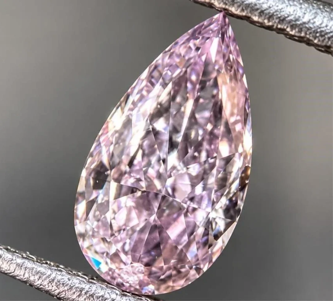 $10206* GIA Certified, natural diamond 0.4ct.PEAR