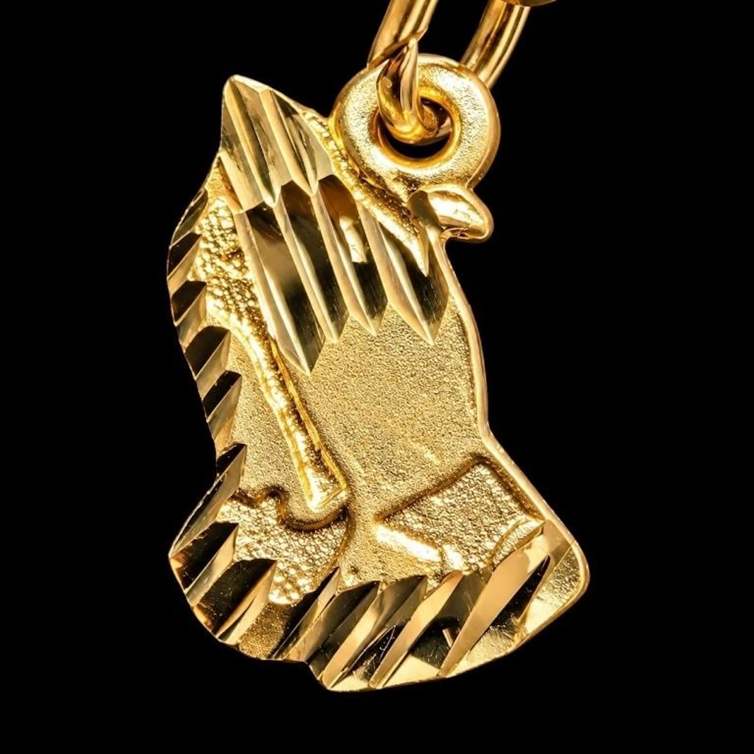 $300, 10k(0.4g), pendant, retail value $300