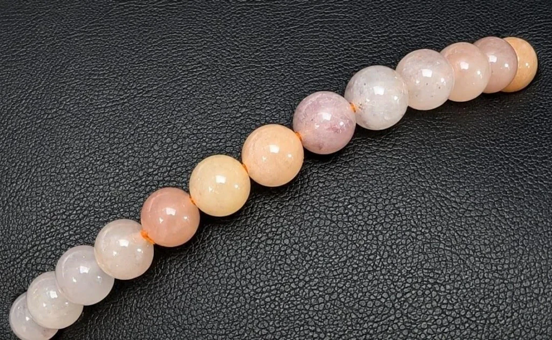$80, NATURAL AGATE.FLEXIBLE BRACELET, retail value