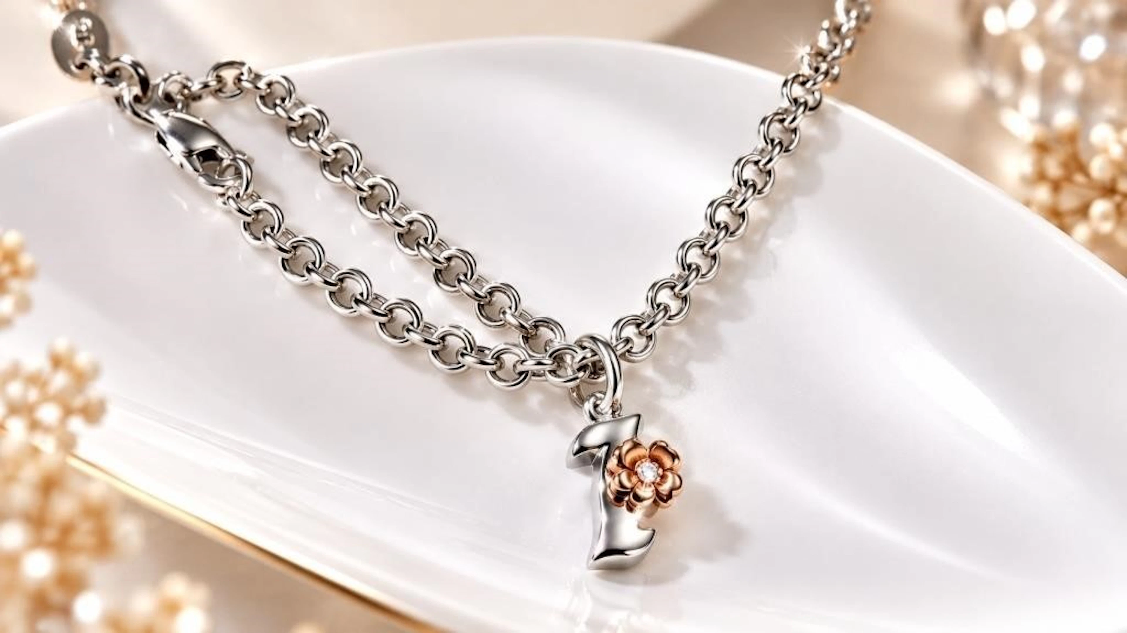 $80, Silver(3.61g), DiamondBracelet,6", appraised