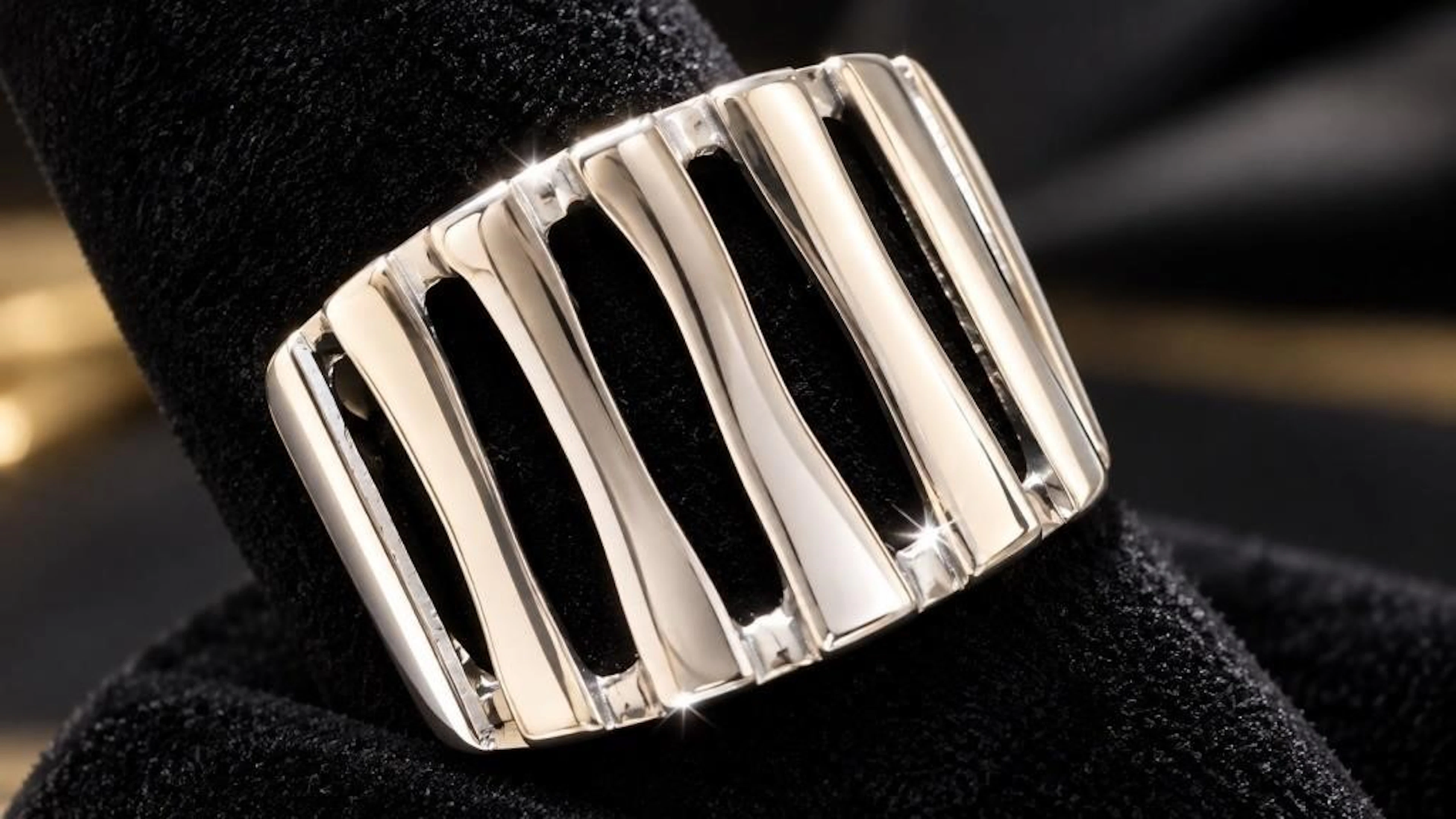 $80, Silver(3.84g), Ring, size 5, appraised/retail
