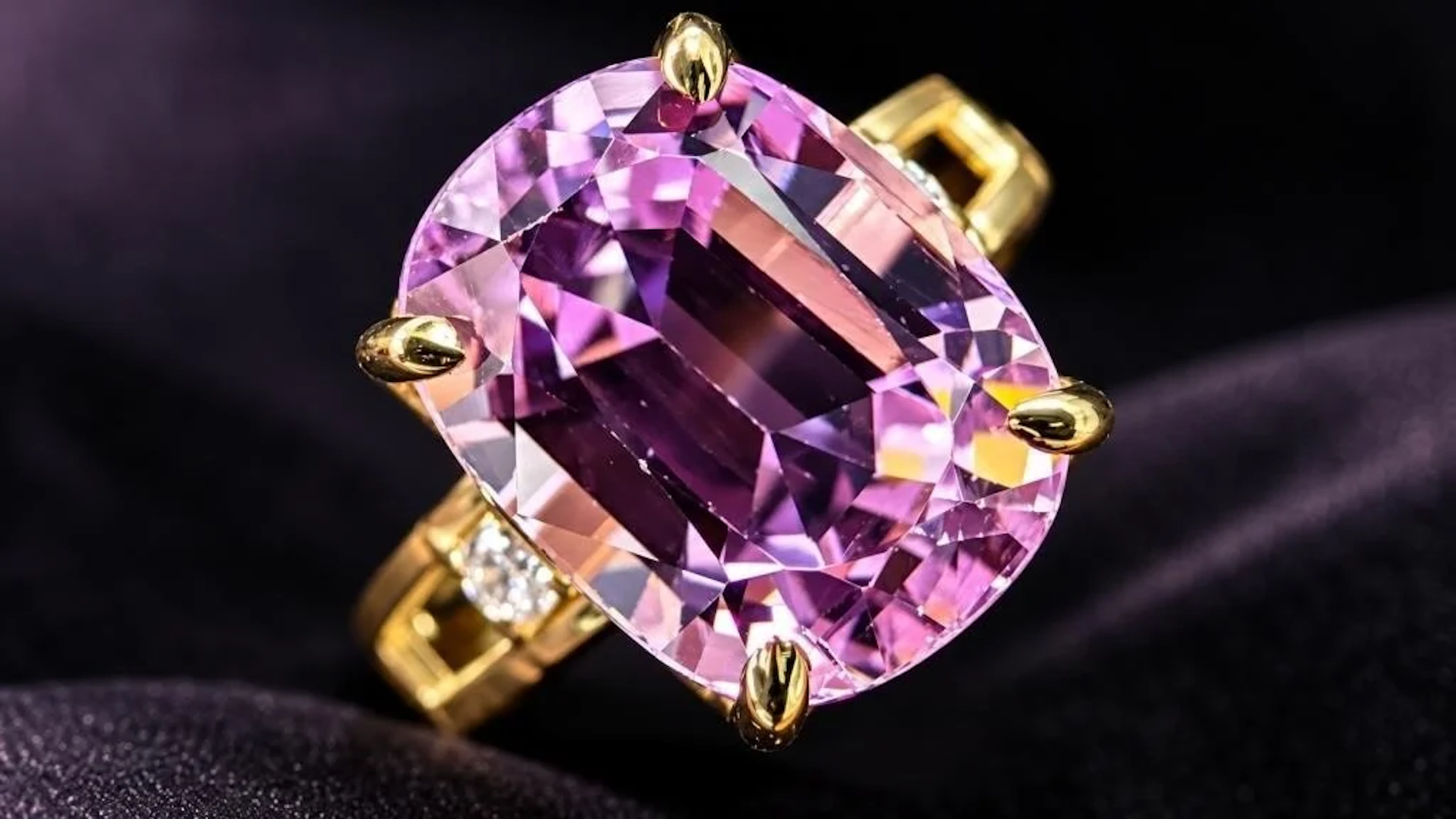 $3600, 10K(2.9g), kunzite (5.8ct), lab diamond (0.