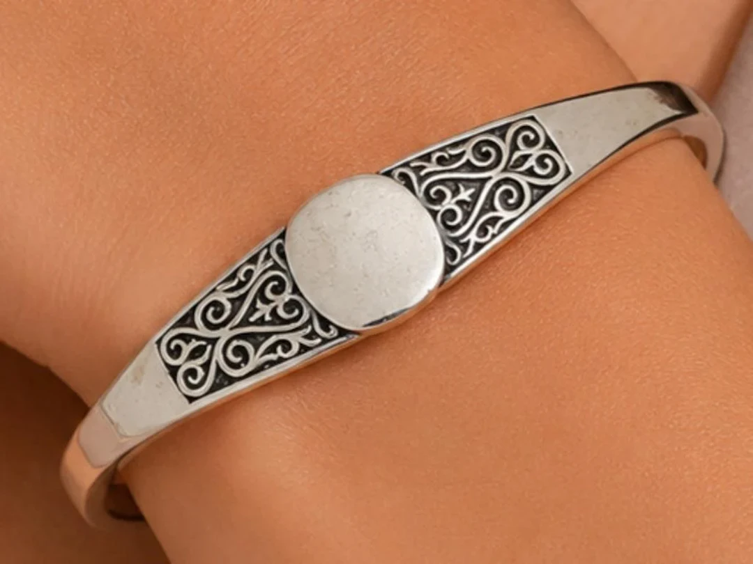 $240, Silver(11.84g), BangleBracelet, appraised/re