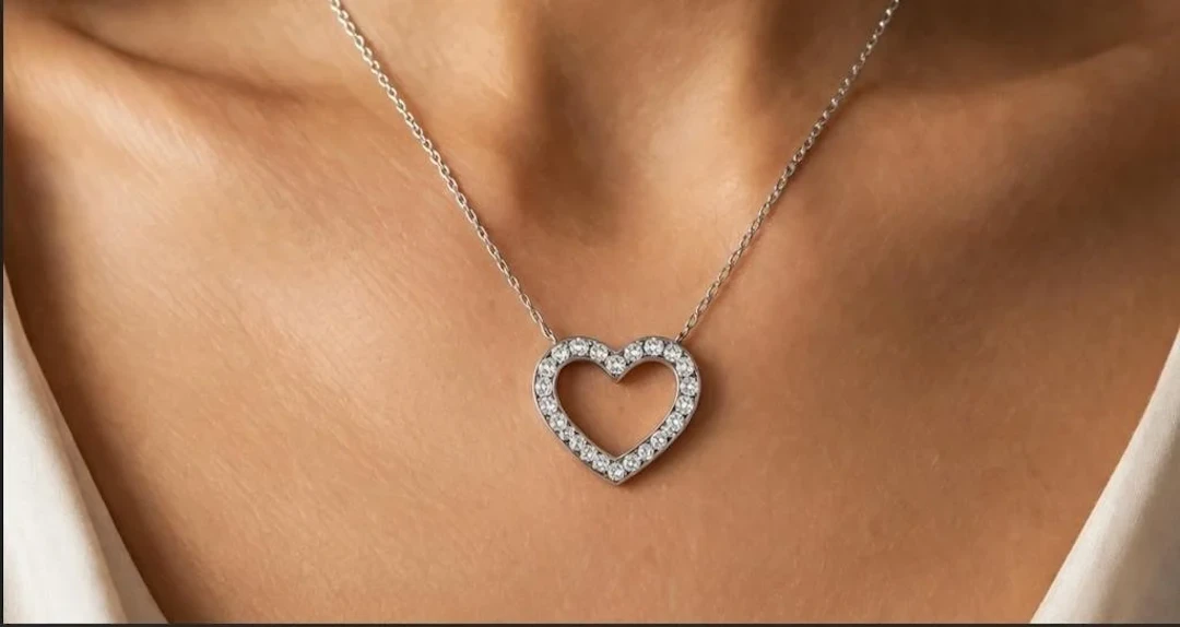 $500, 10K(1.39g), Pendant,MSRP $500