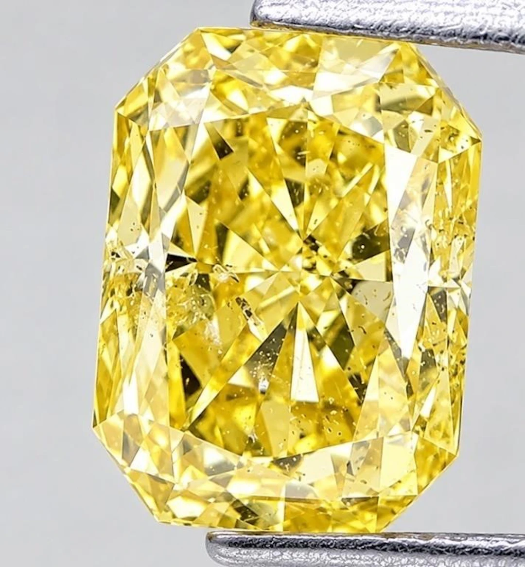 $6796* GIA Certified, natural diamond 0.69ct.Cut