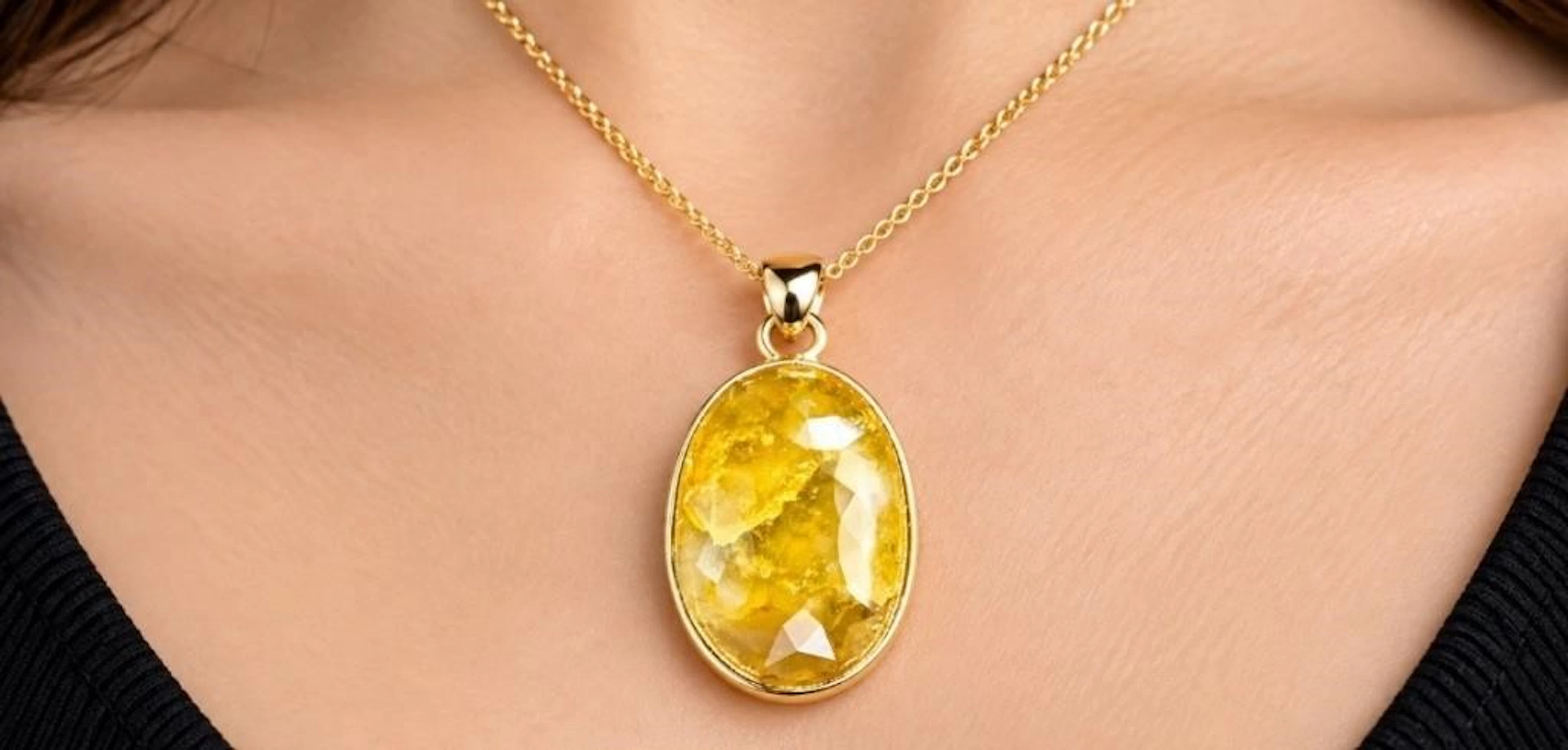10k(0.5g), diamond (1.5ct)pendant, retail value $0