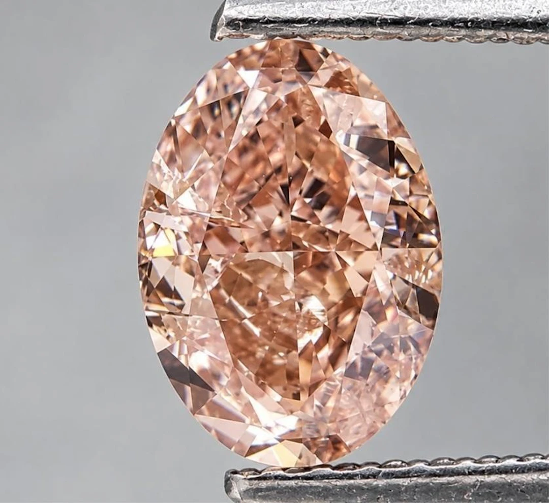 $77063 GIA Certified, natural diamond 1ct.OVAL MOD
