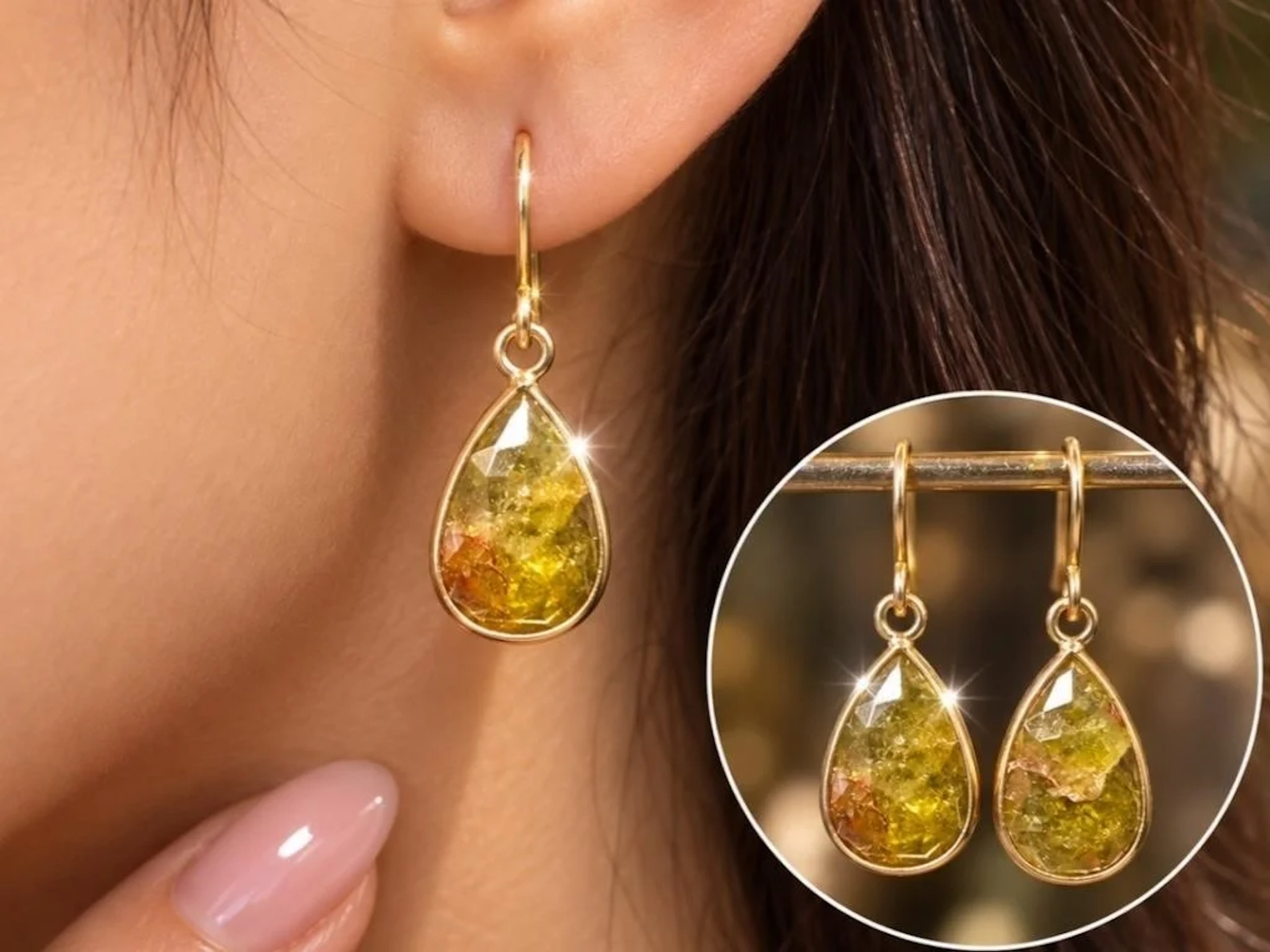 $2200, 10kt(0.62g), Natural Diamonds (1.7ct)Earrin
