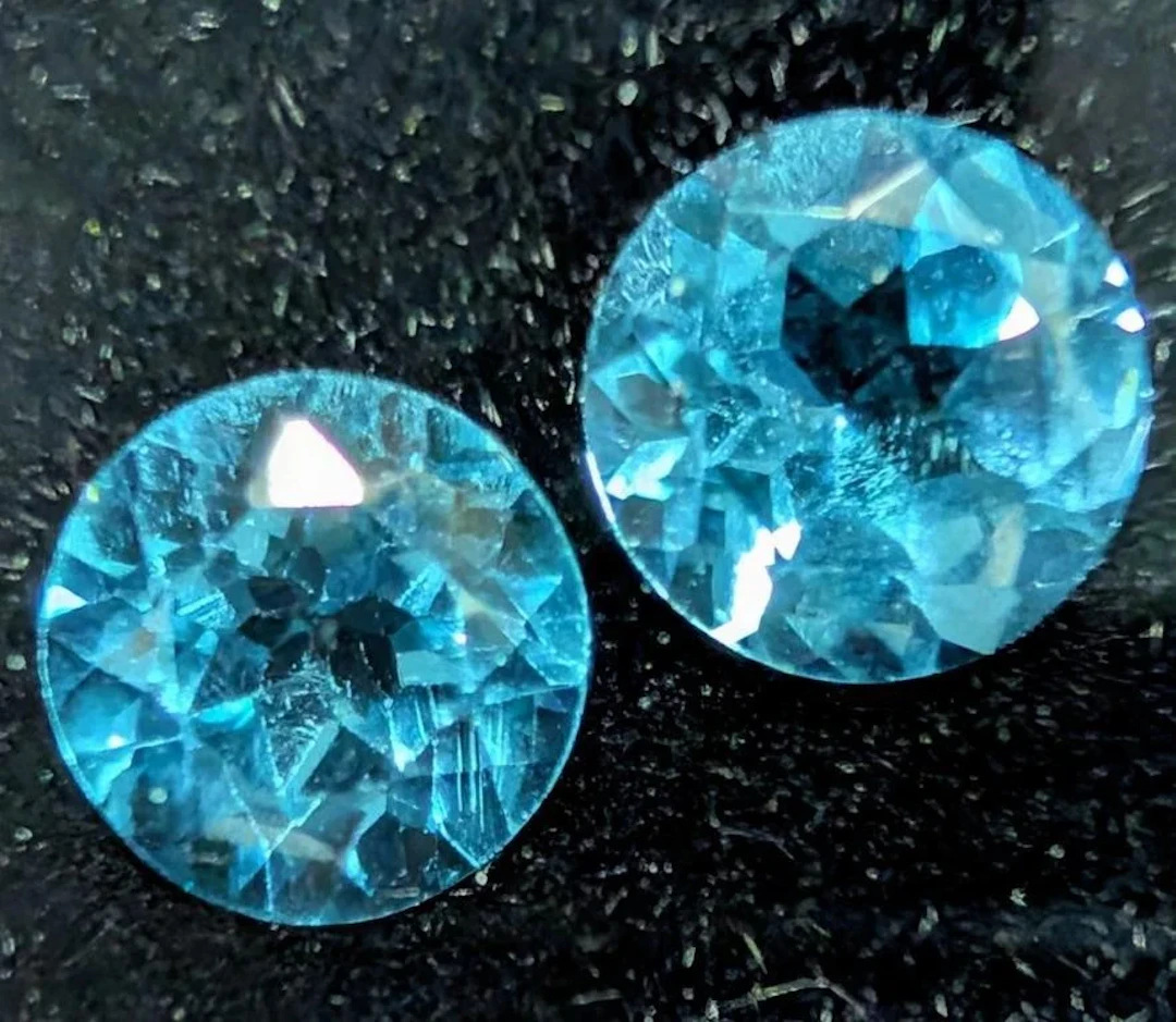 $120, blue topaz (app 2ct) gemstone, retail value