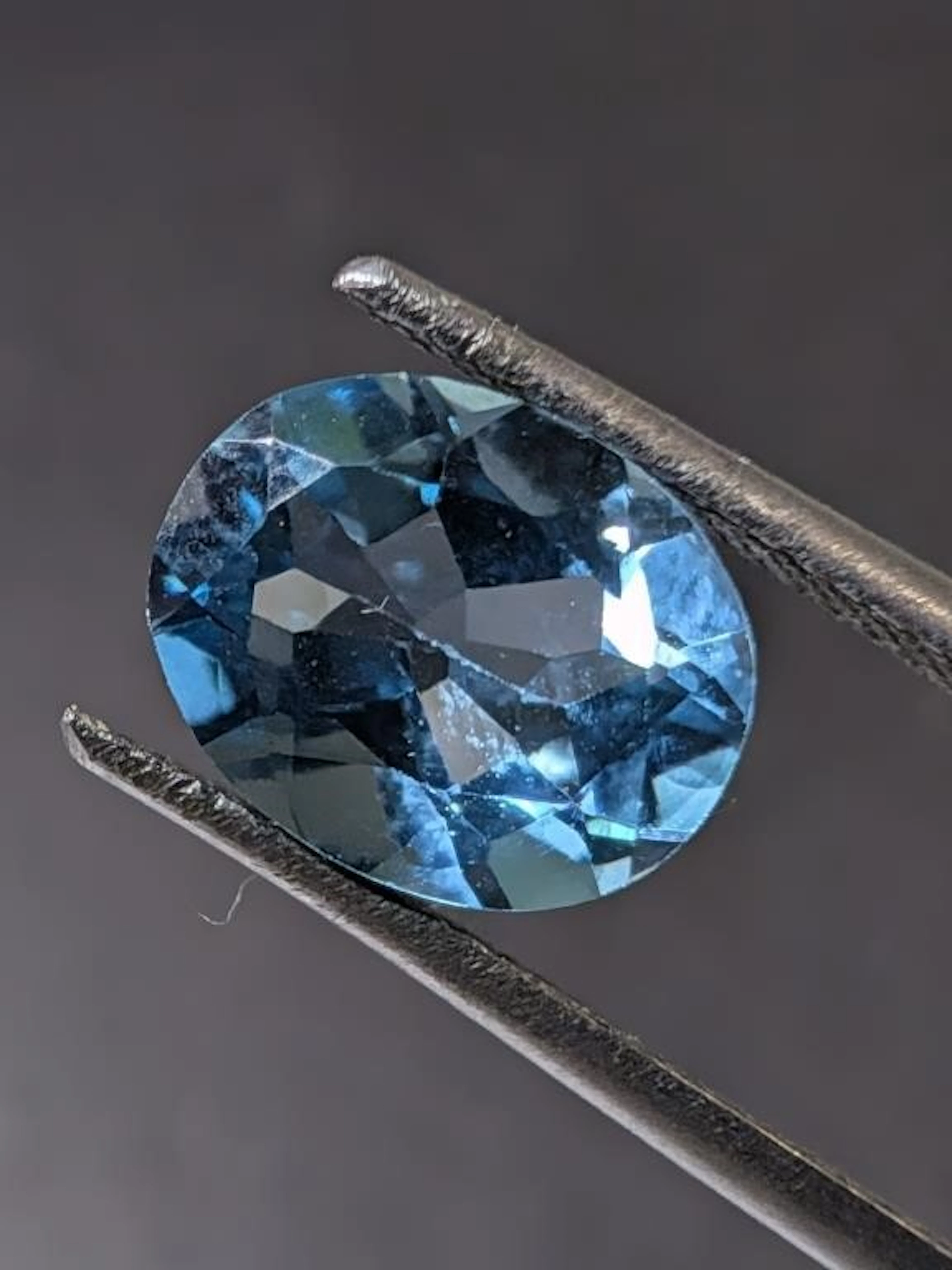 $90, Genuine Blue Topaz (3ct)Gemstone, appraised/r