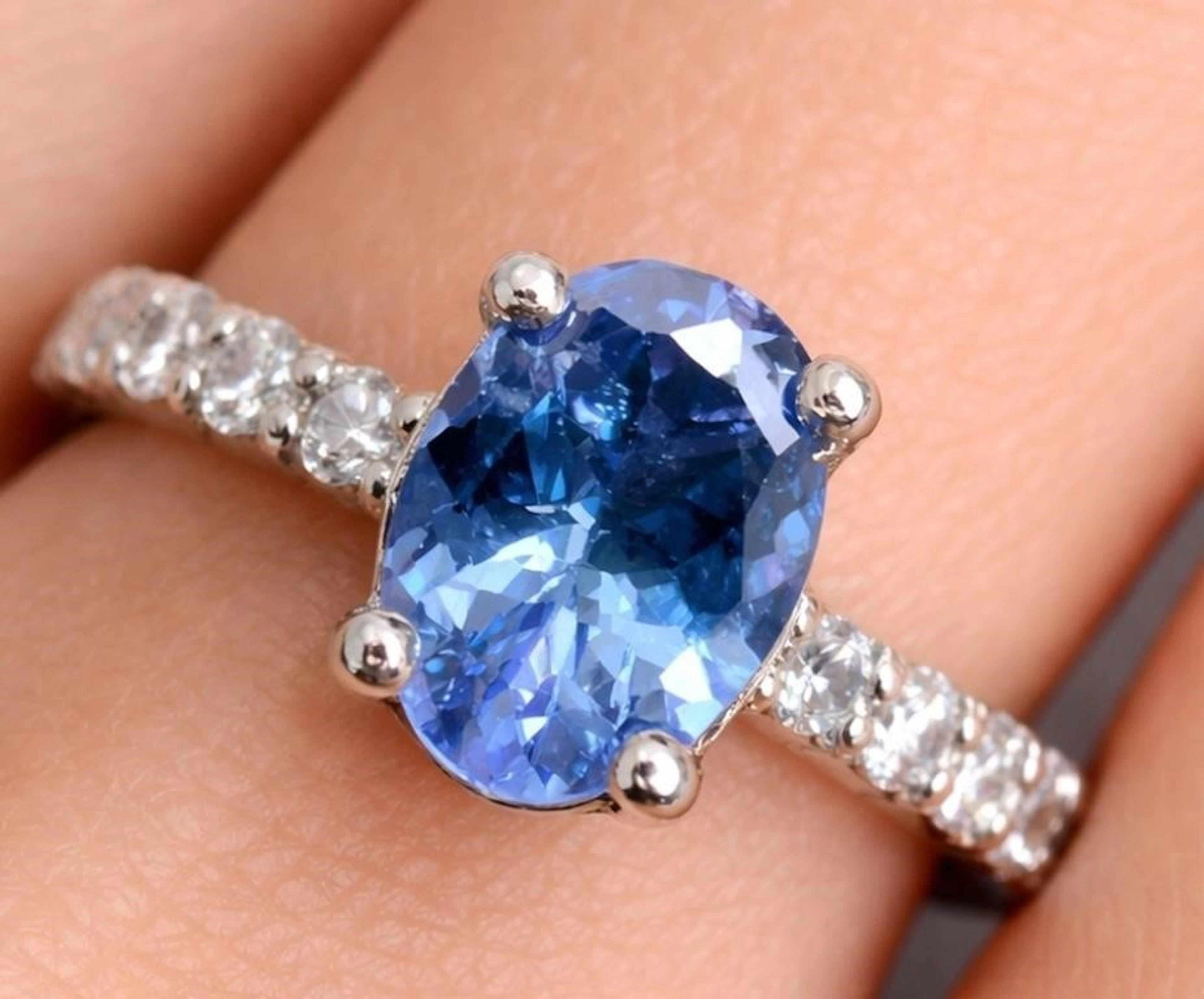 $2380, Pt950(2.93g), tanzanite (0.60+0.05ct)ring