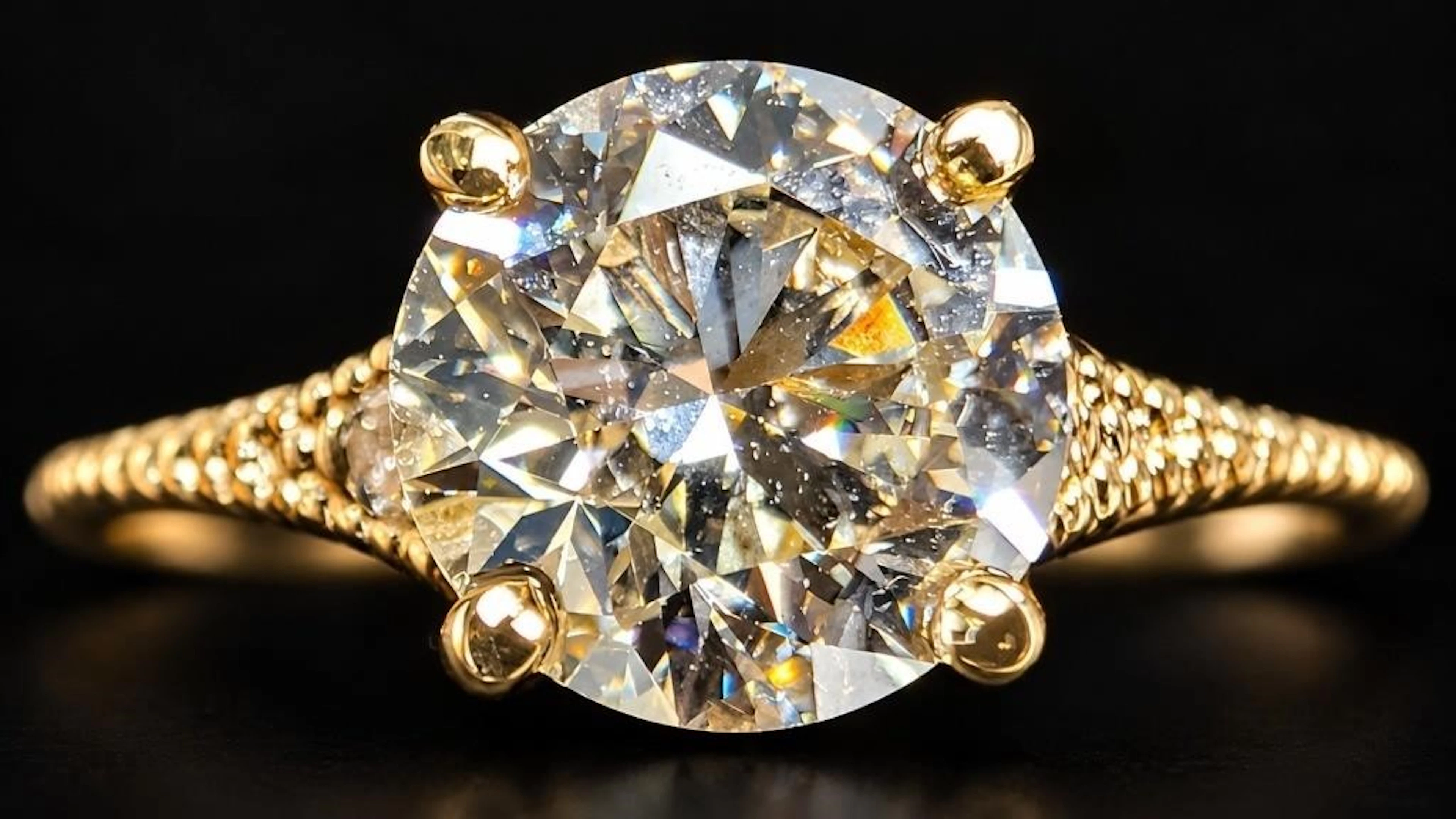$4400, 10k(2.2g), lab diamond (1.5ct)ring, size 6