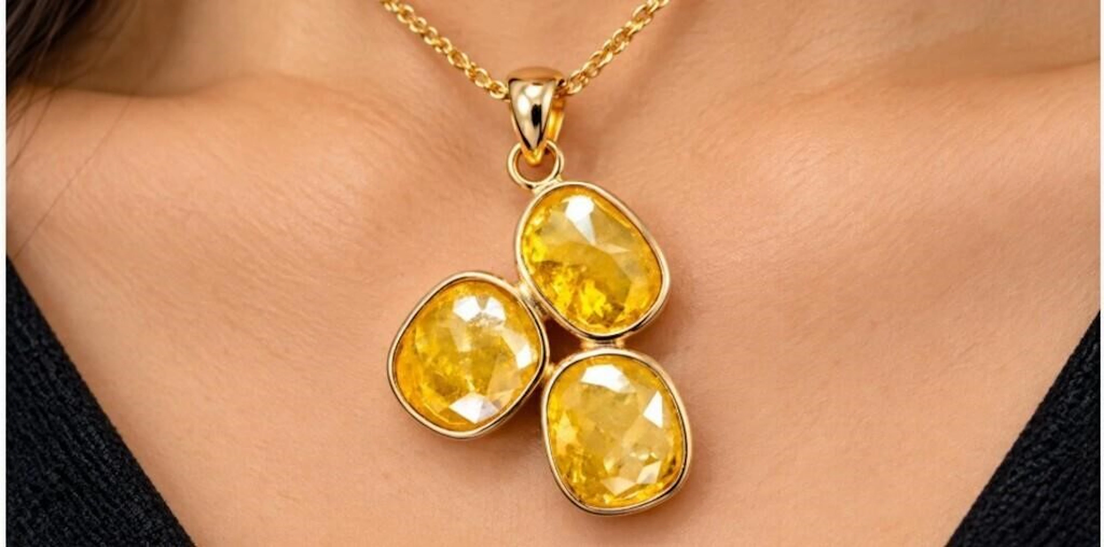 $4000, 10k(0.6g), diamond (1.75ct)pendant, retail