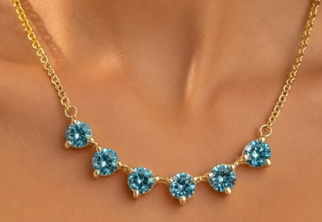 $4200, 10k(2.6g), lab diamond (1ct)necklace 17"