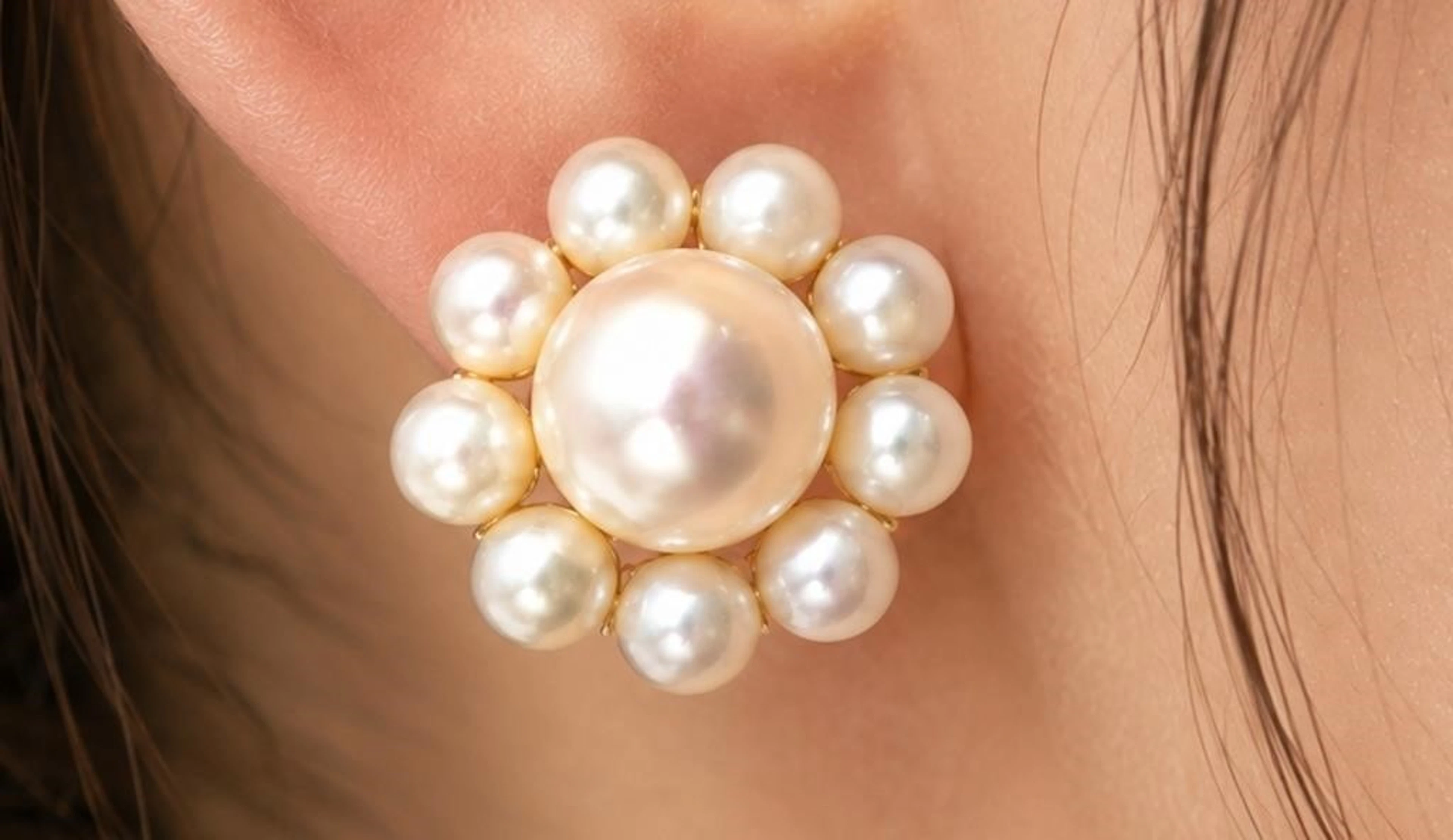 $320, 14k(1g), F.w.pearl earring, retail value $