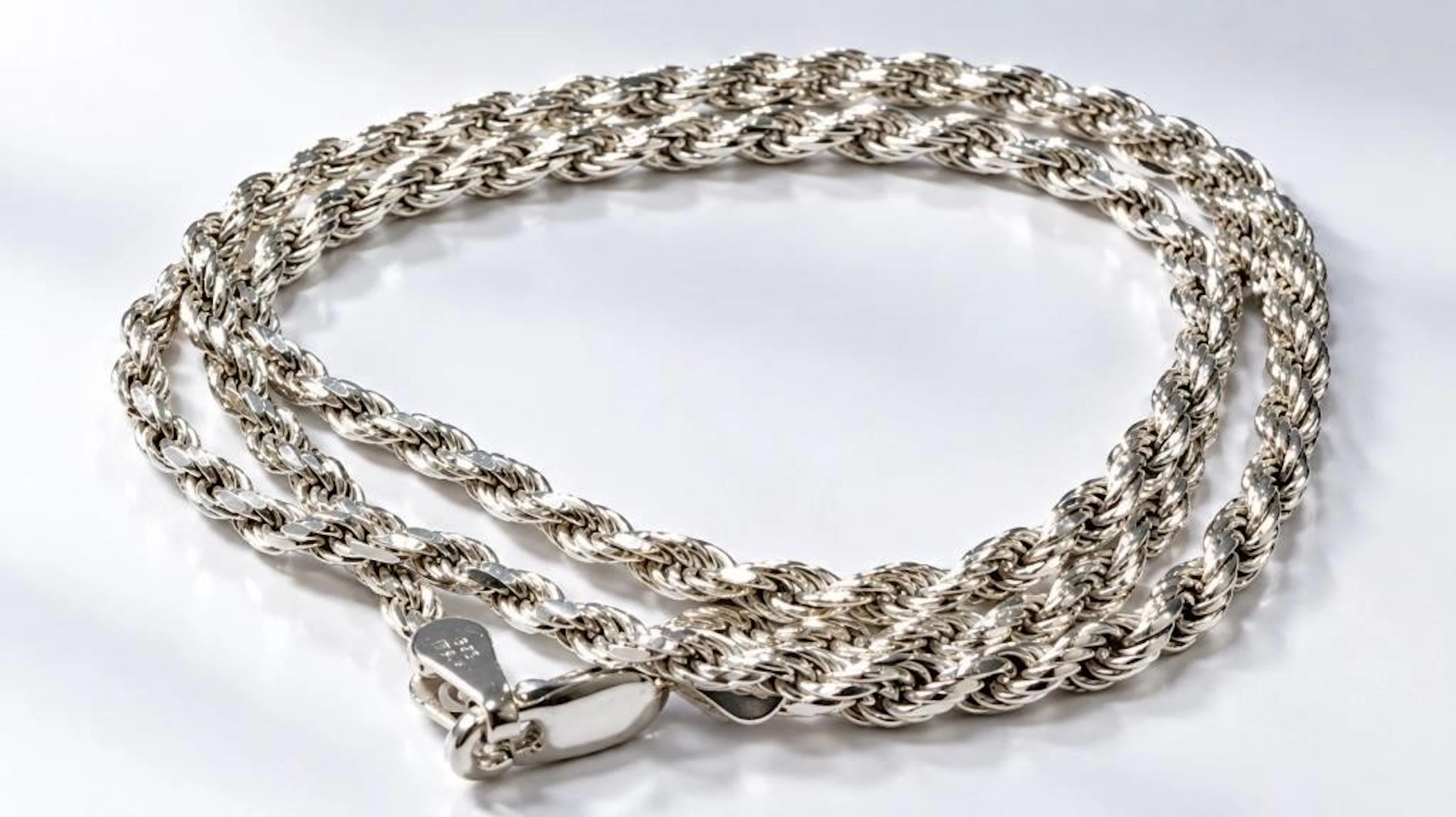 $160, Silver(7.86g), Chain,17", appraised/retail