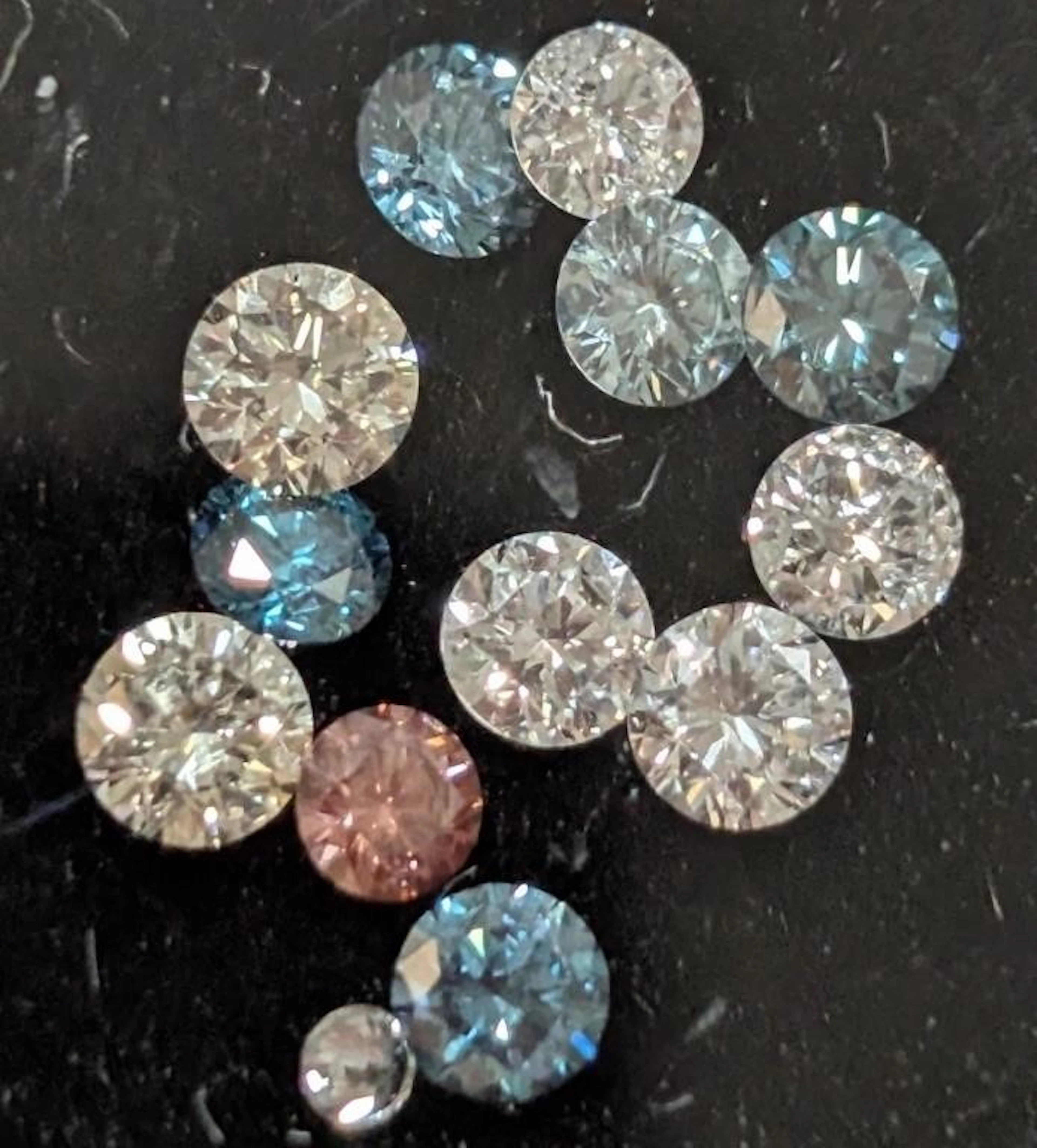 $400, Asstd. Lab Diamond (app 1ct), appraised/reta