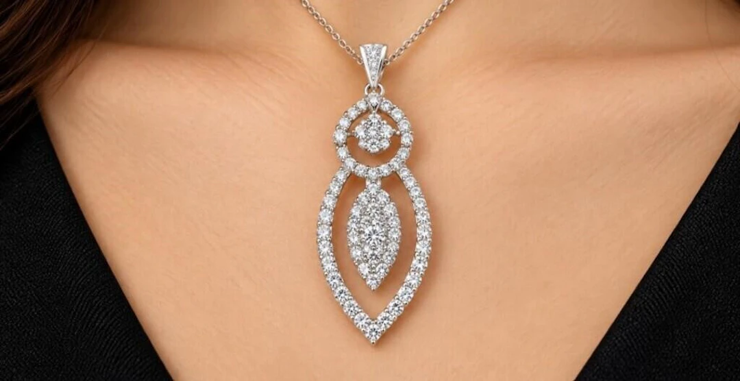 $3400, 14k(1.56g), diamond (0.3ct)pendant, retail