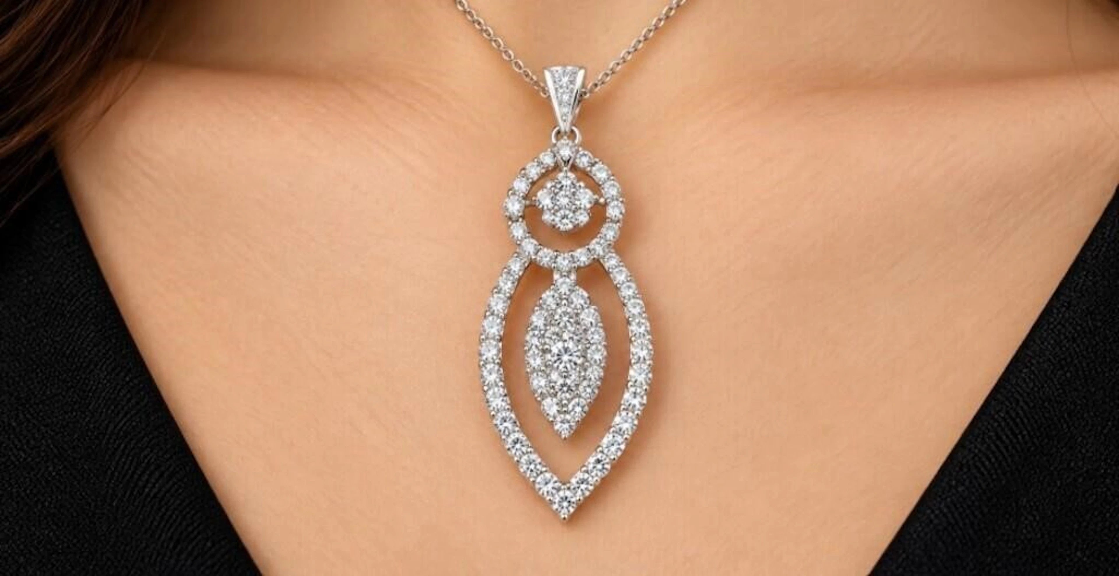 $3400, 14k(1.56g), diamond (0.3ct)pendant, retail