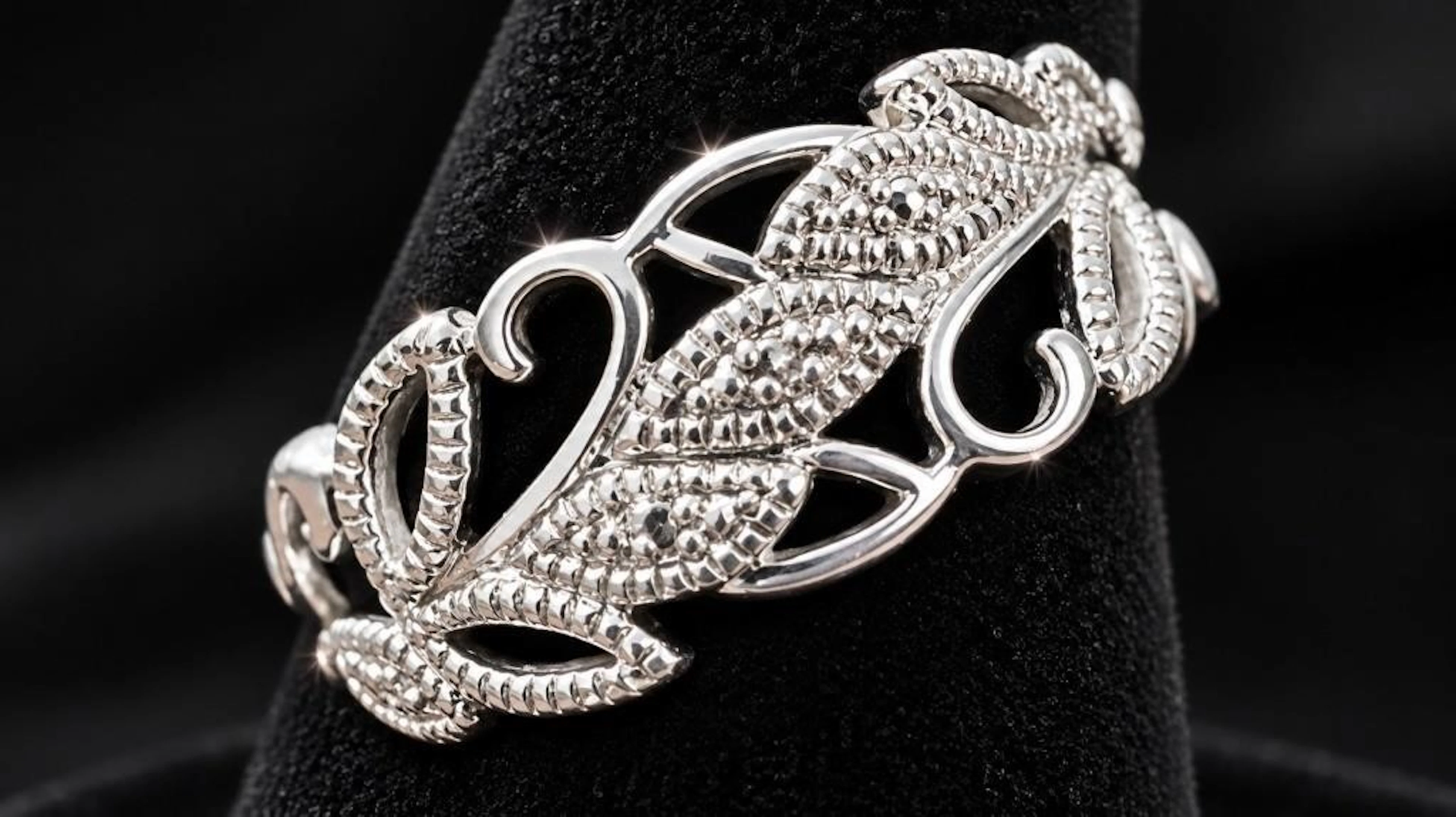 $70, Silver(3.54g), Ring, size 9, appraised/retail