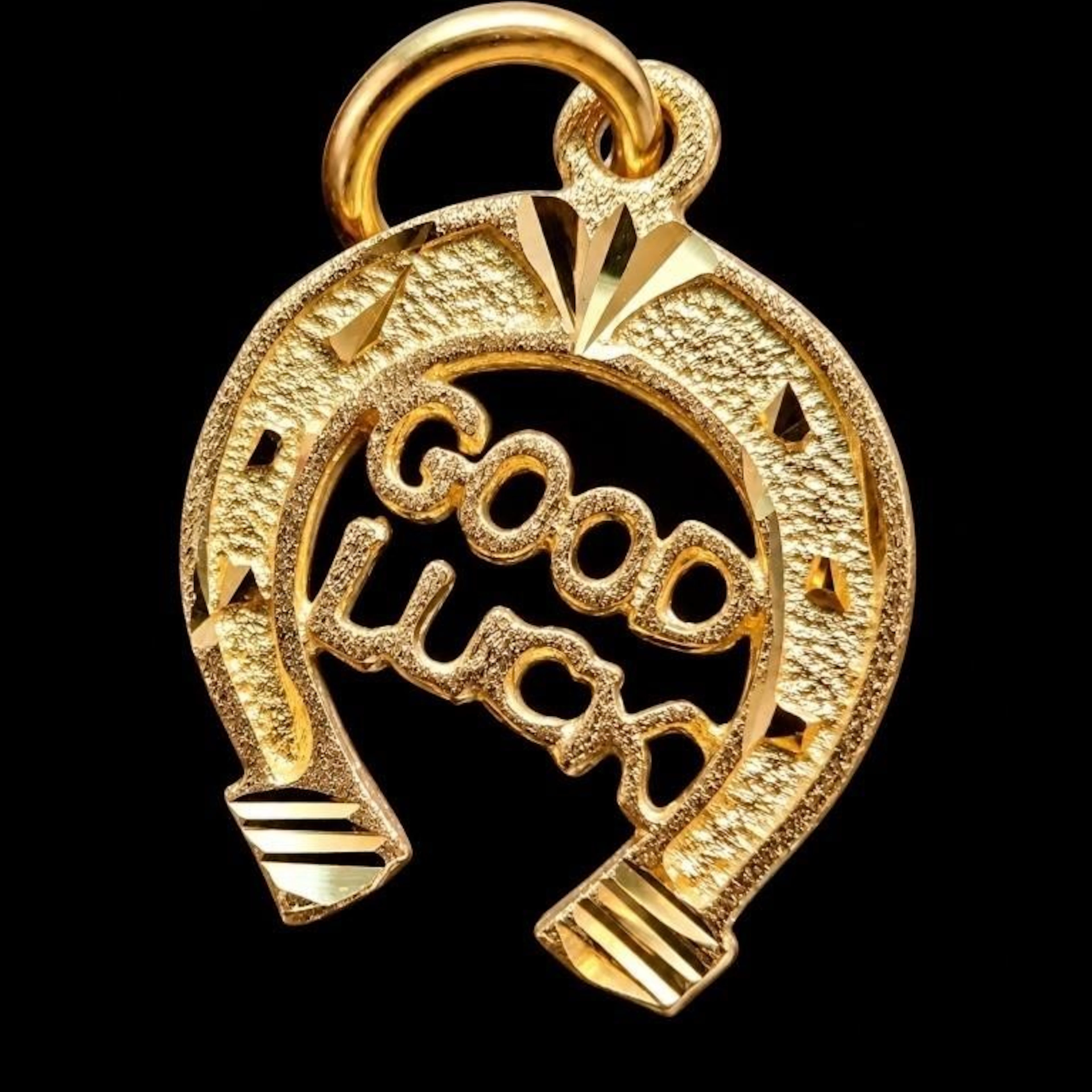 $550, 10k(0.8g), pendant, retail value $550