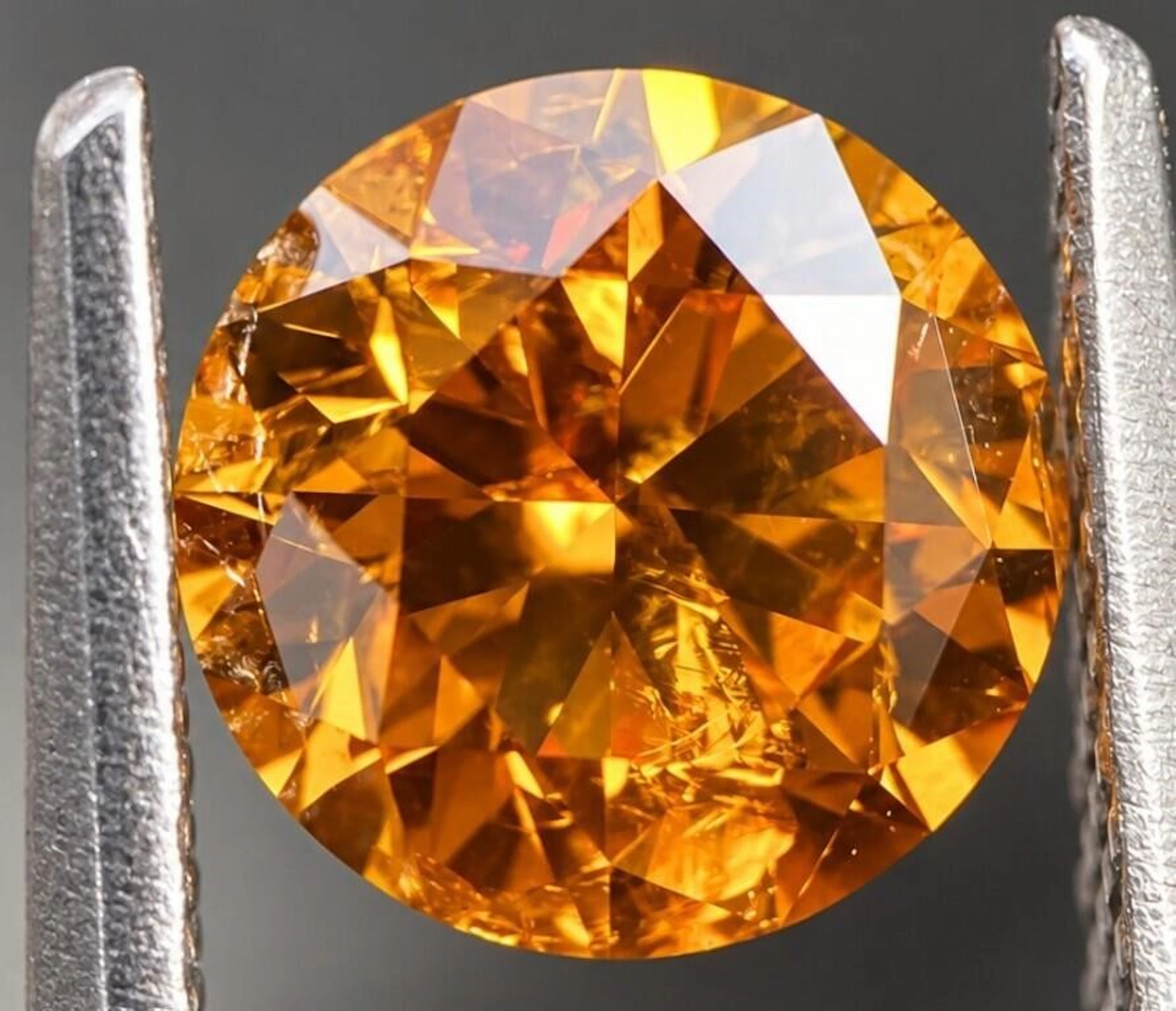 $10084 GIA Certified, natural diamond 1.03ct.ROUND