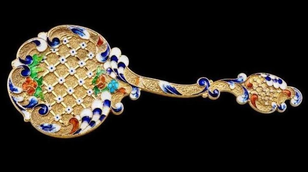 $1500 ,Russian silver (25.9g)-gilt and cloisonné