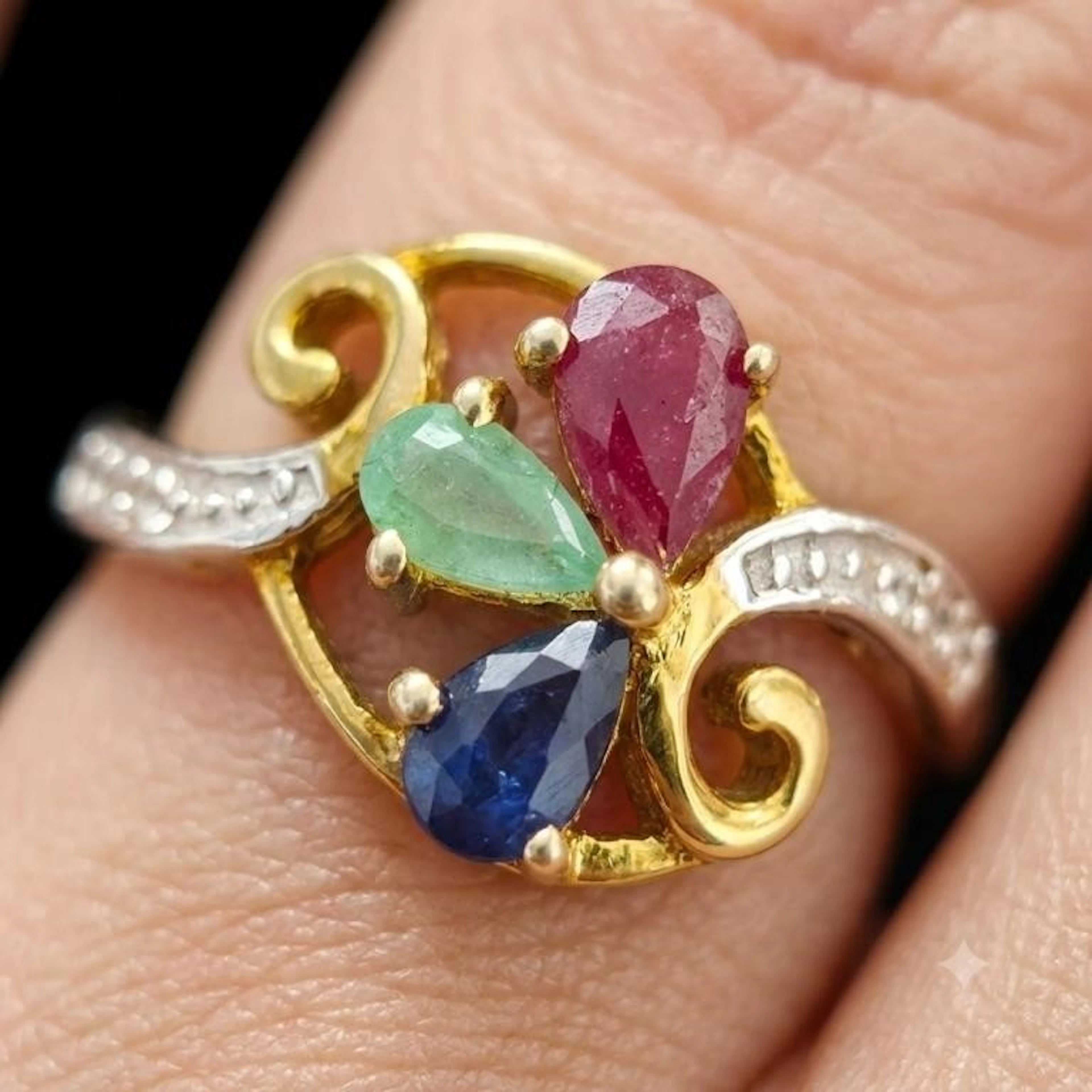 Gold-Plated Silver 2.25g Multi Colour Sapphire 0.4